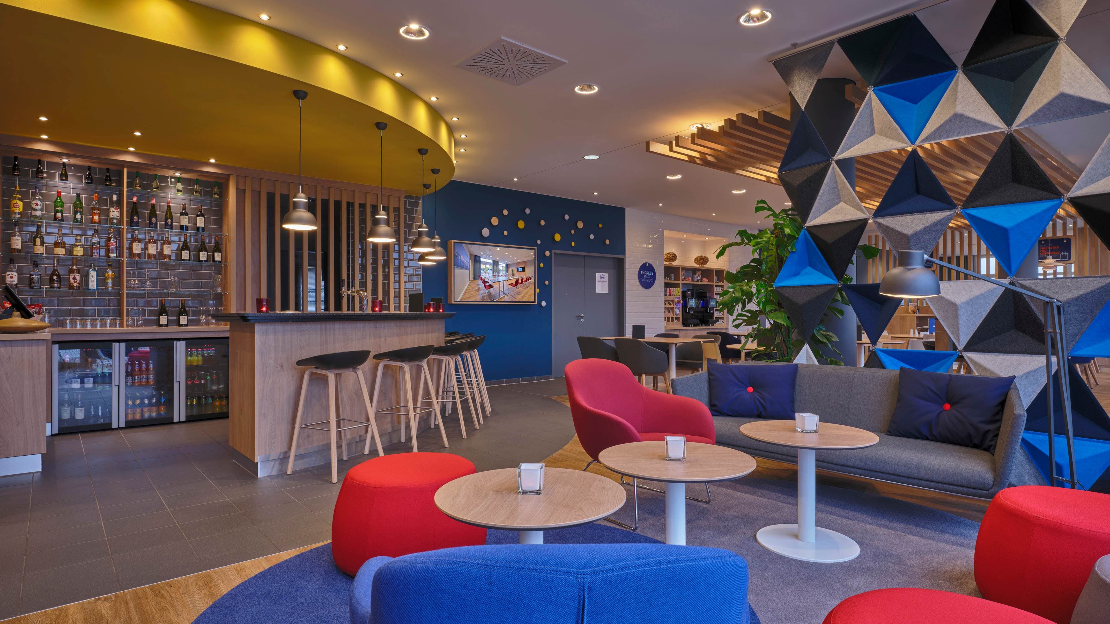 Holiday Inn Express Düsseldorf - City Nord Ansicht 7