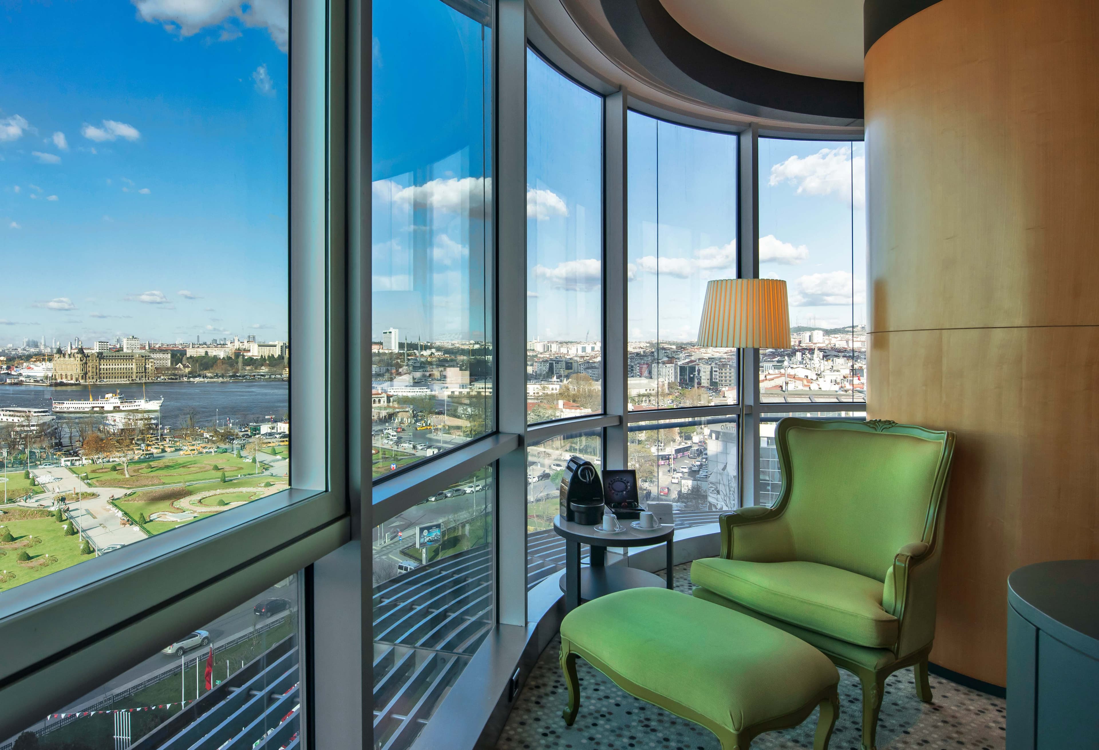 DoubleTree by Hilton Hotel Istanbul-Moda Ansicht 4