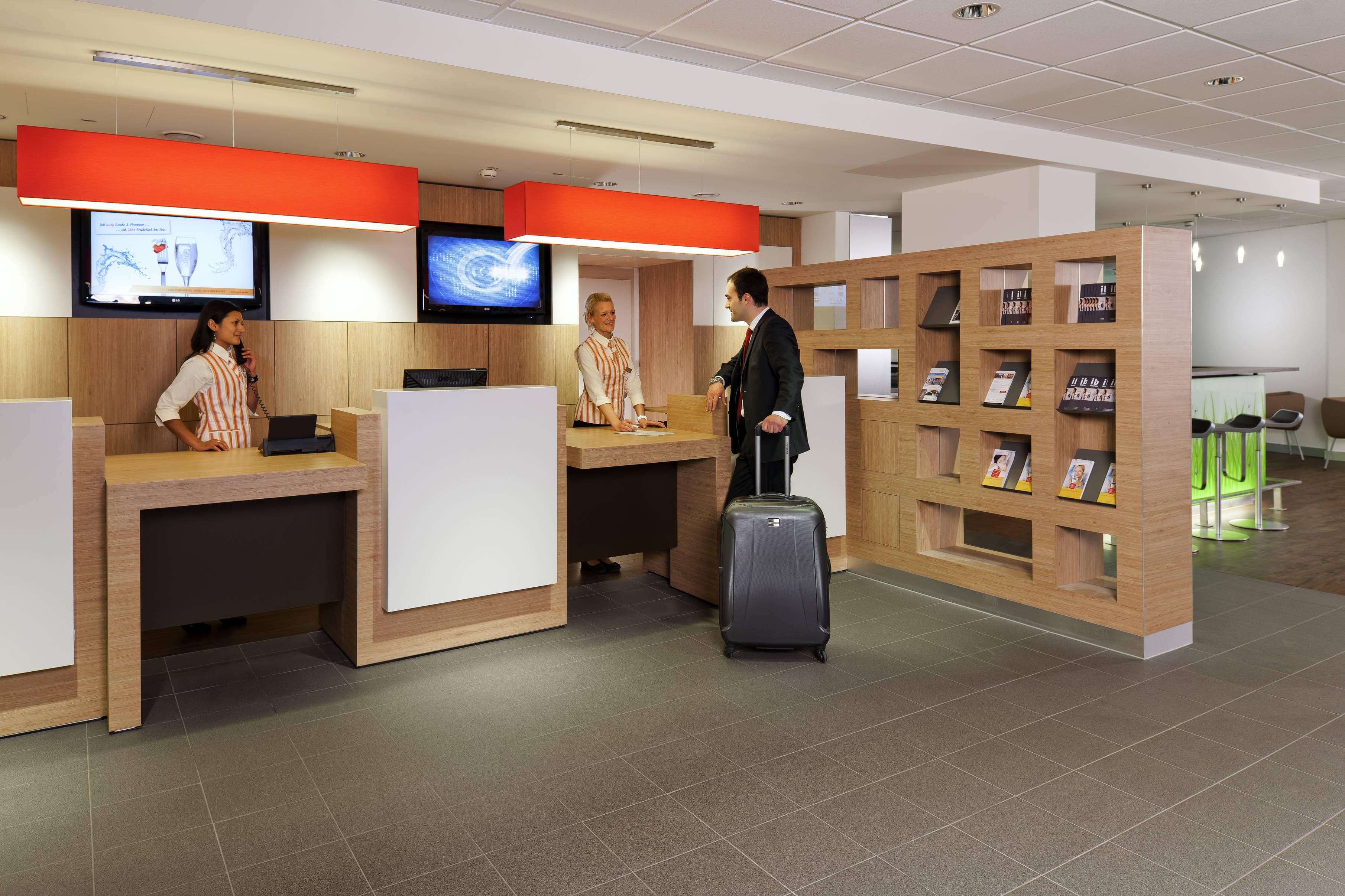 Hotel Ibis Augsburg Hauptbahnhof Ansicht 8