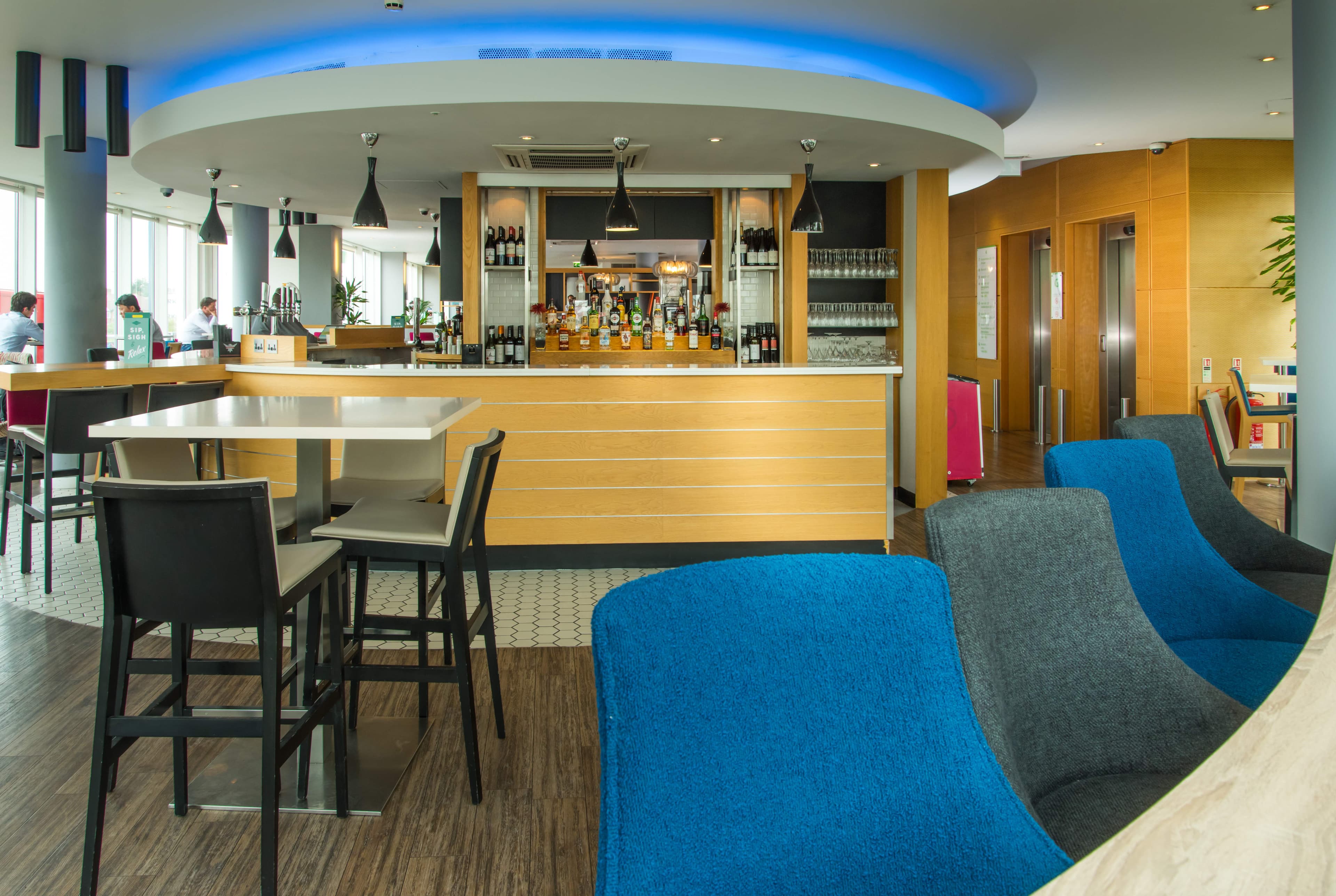 Holiday Inn London West Ansicht 8