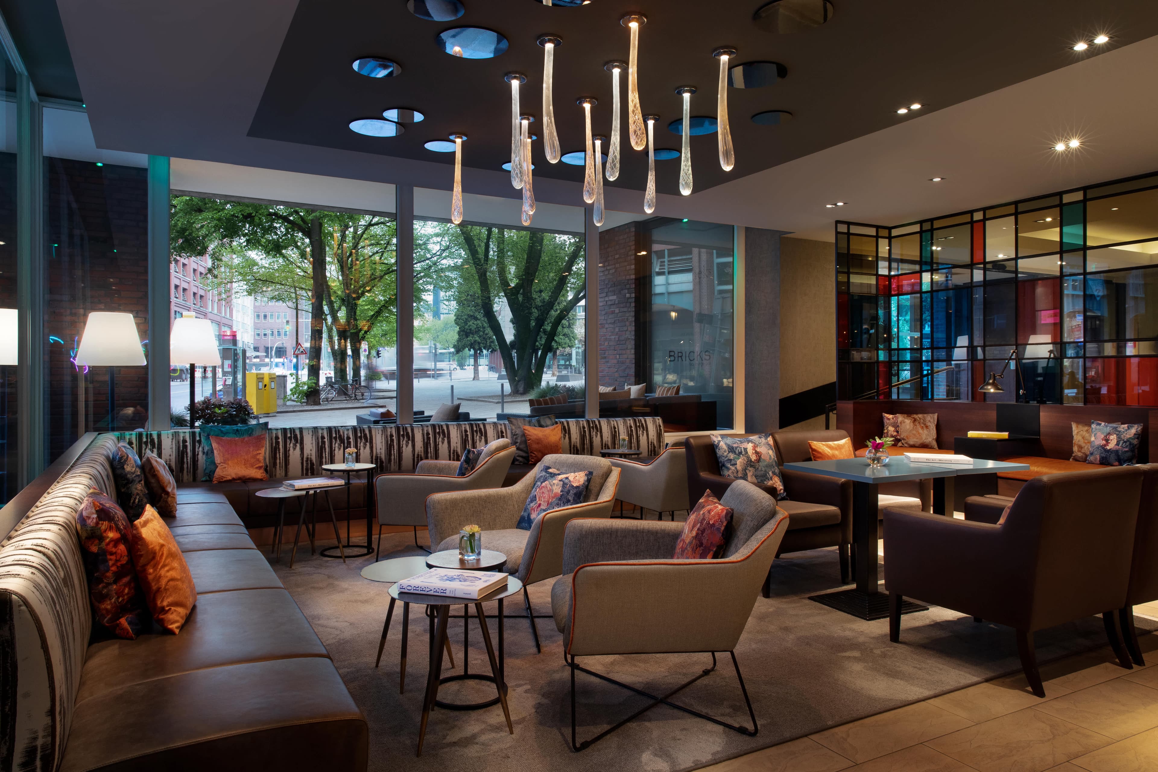 Renaissance Hamburg Hotel Ansicht 7