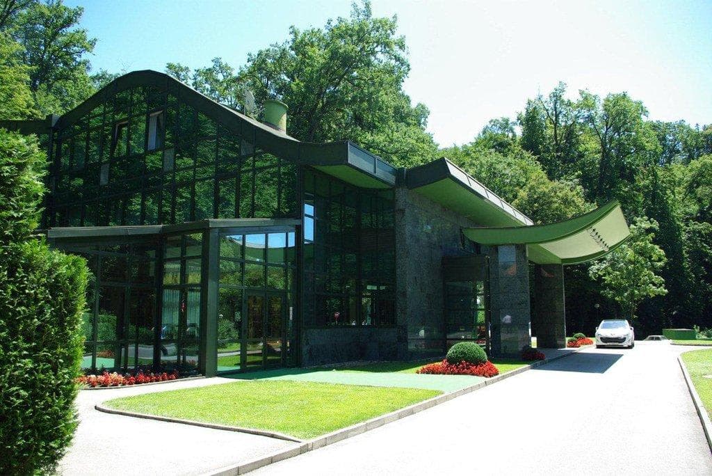 Hotel AS Ansicht 2
