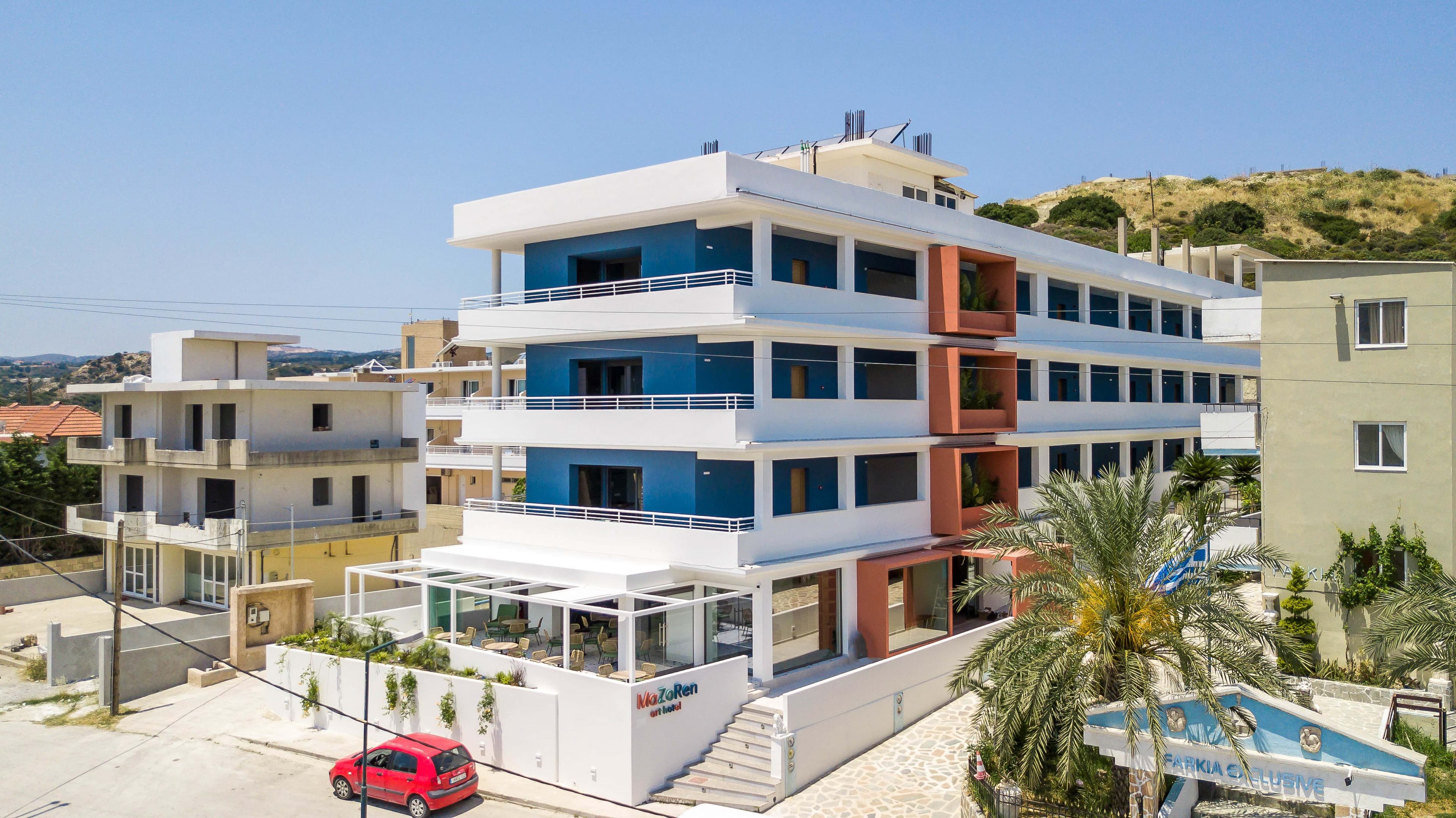 Mazoren Art Hotel