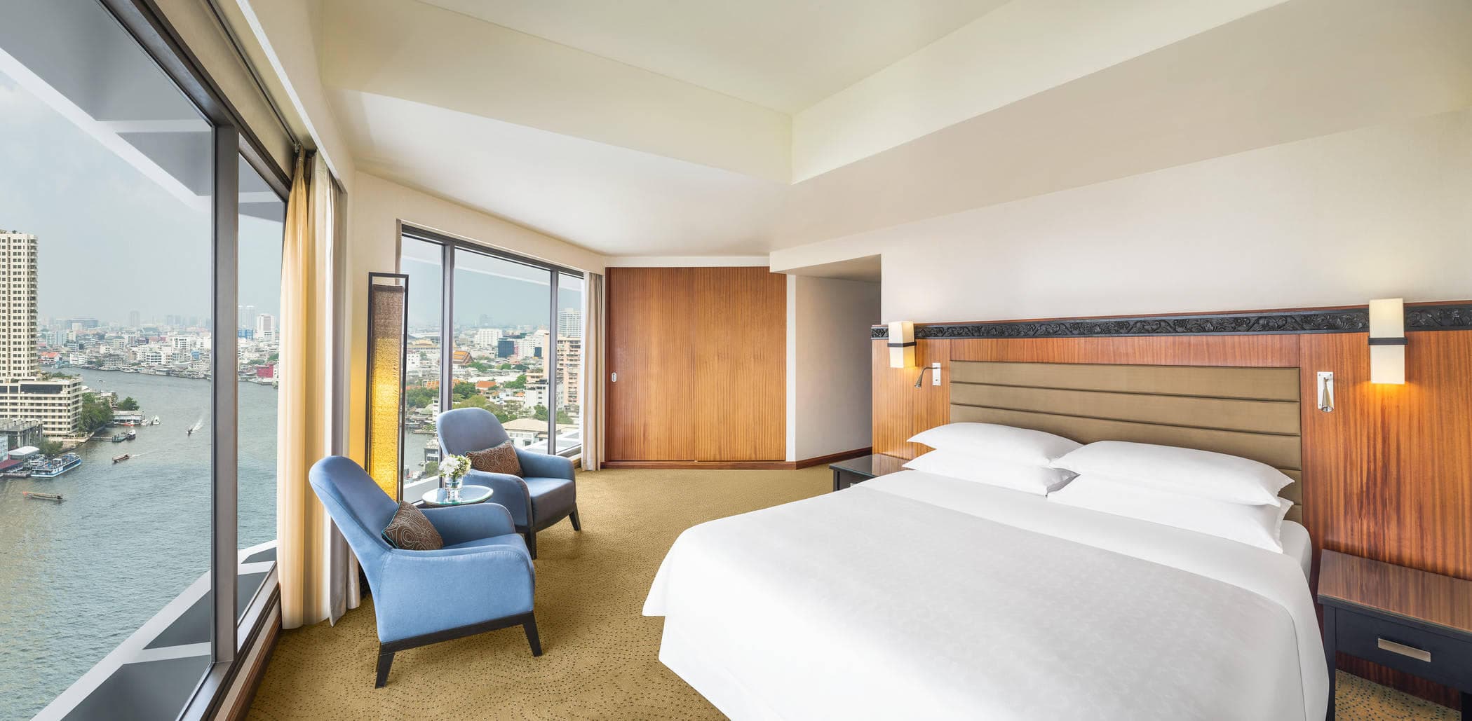 Royal Orchid Sheraton Hotel & Towers Ansicht 5