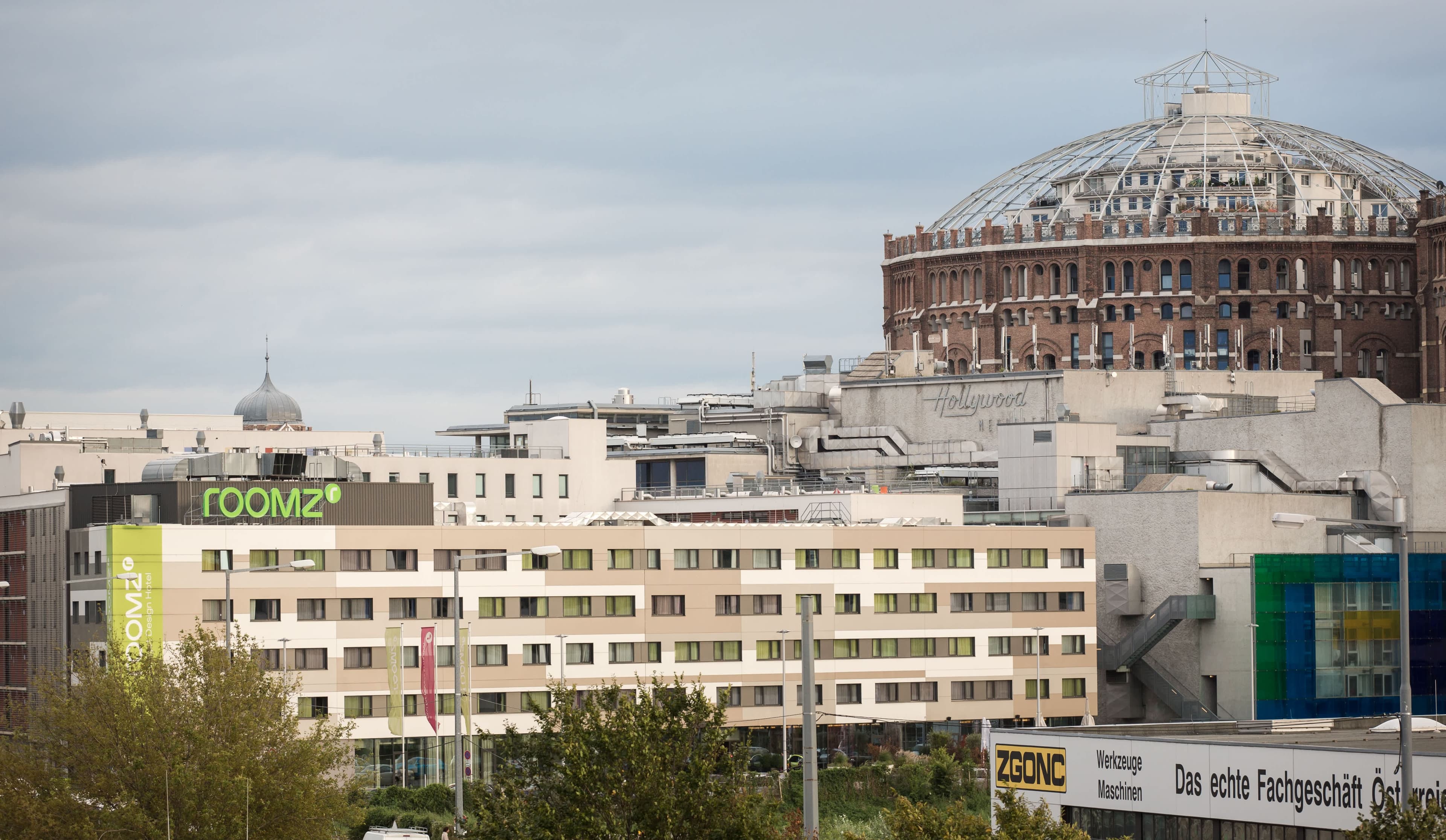 PLAZA INN Wien Gasometer Ansicht 2