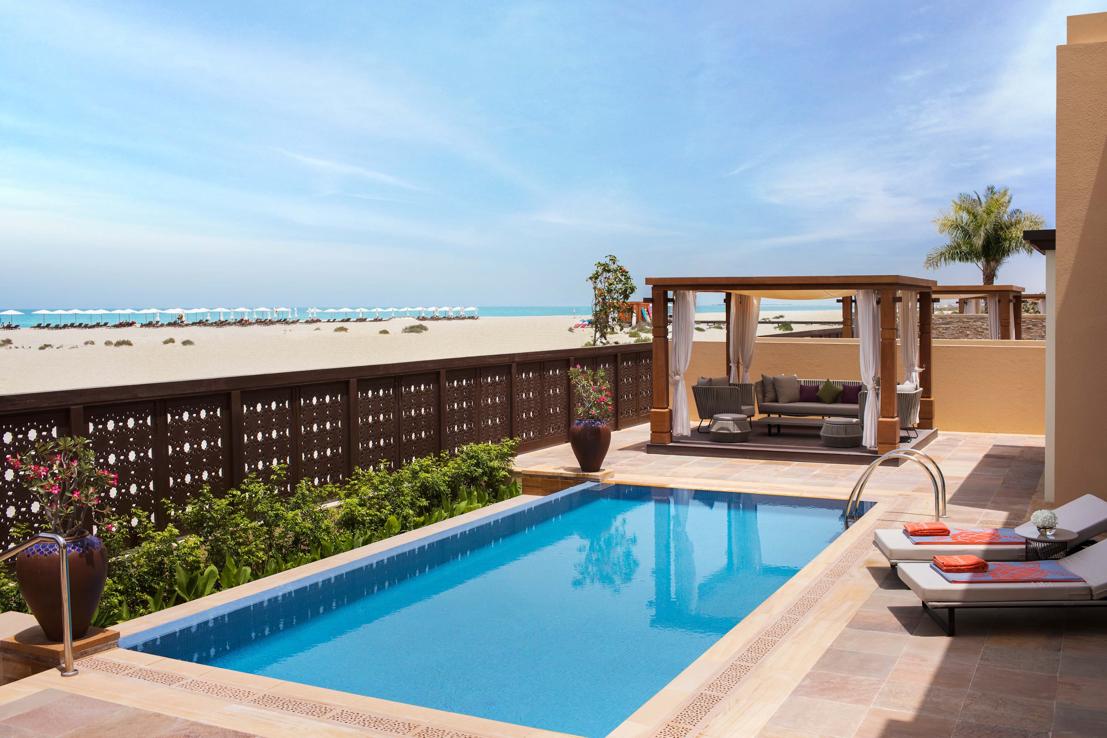 Saadiyat Rotana Resort &  Villas Ansicht 9