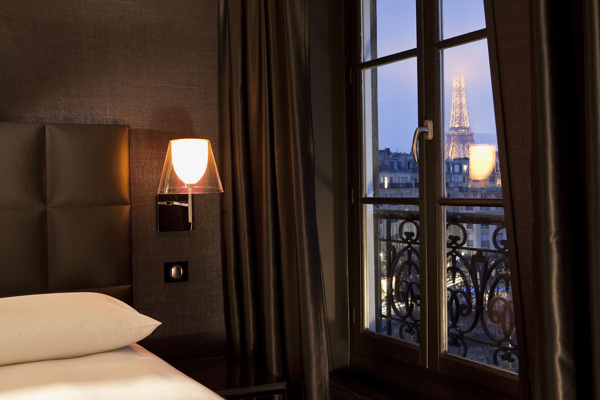 First Hotel Paris