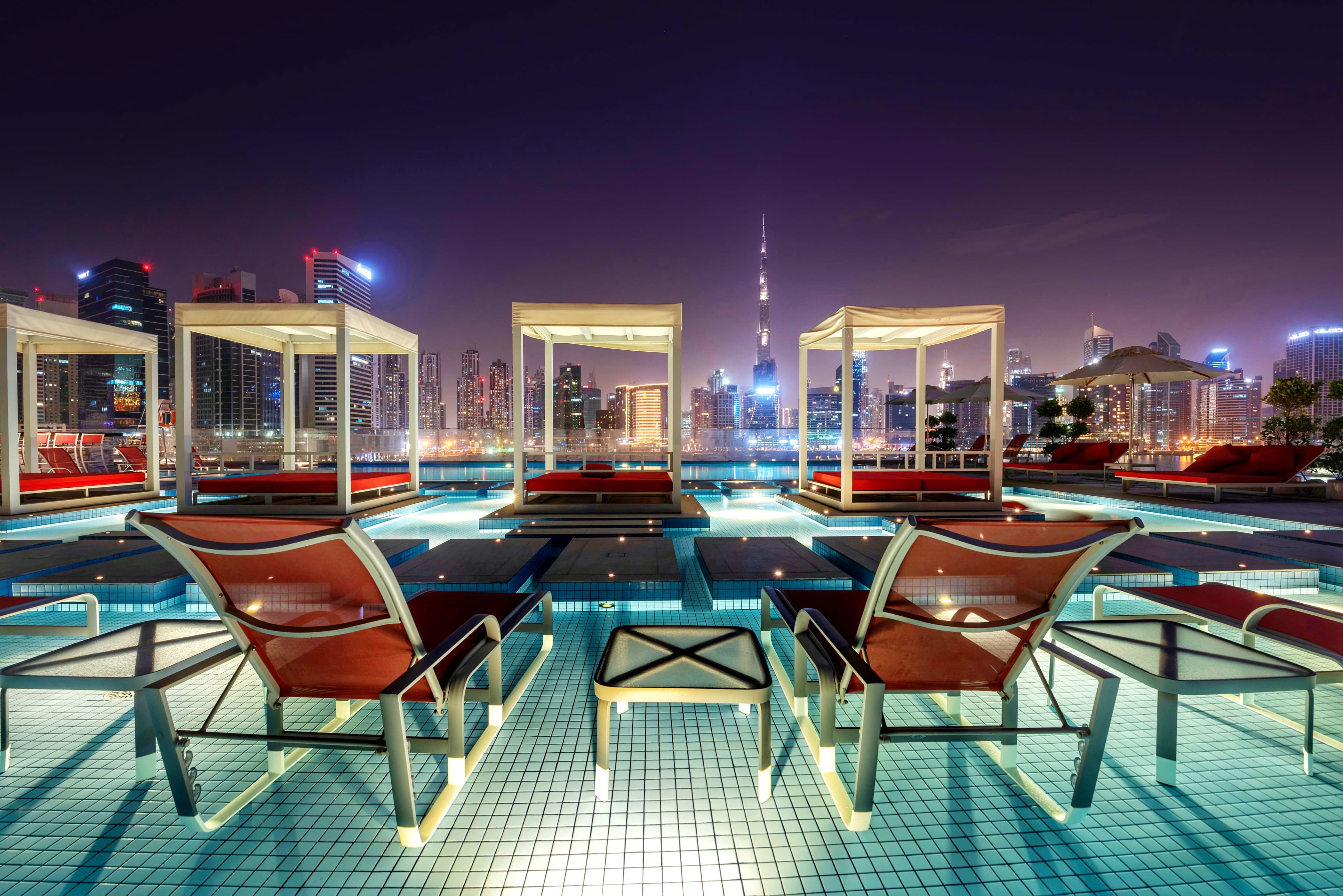 Canal Central Hotel