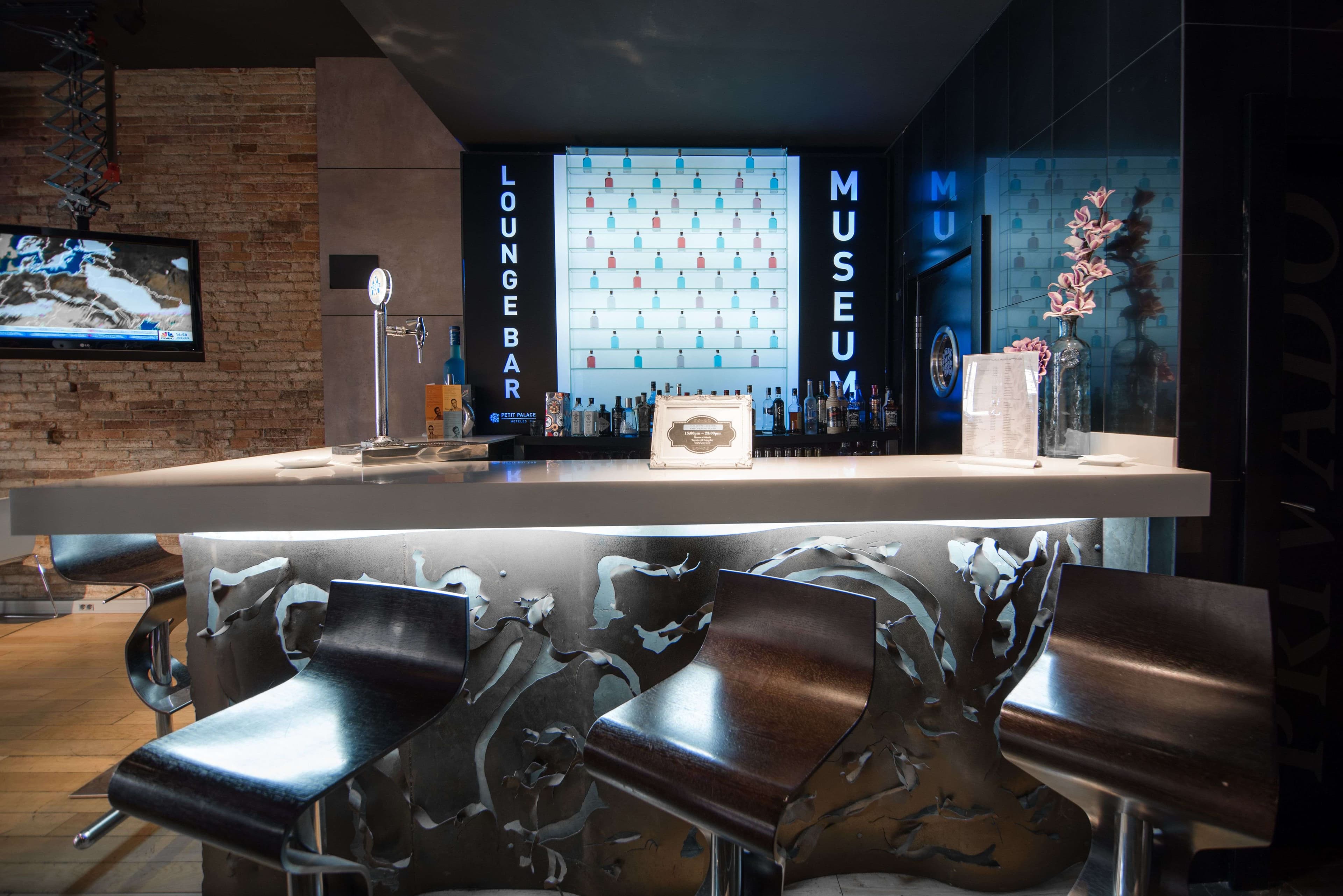 Hotel Petit Palace Museum Ansicht 9