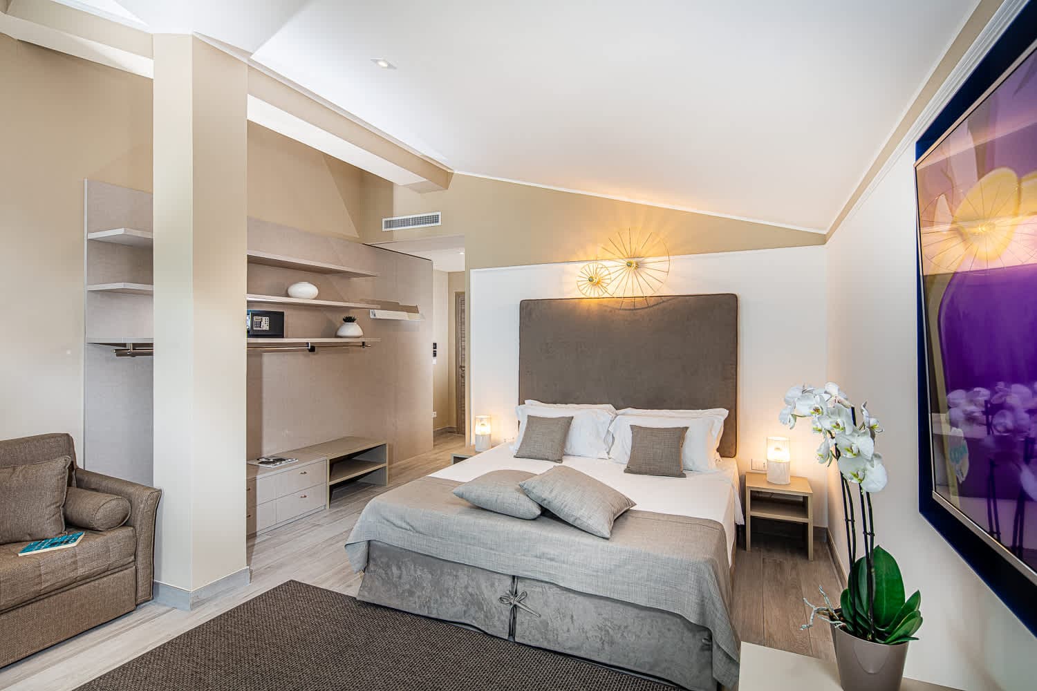 Hotel Capitol Ansicht 6