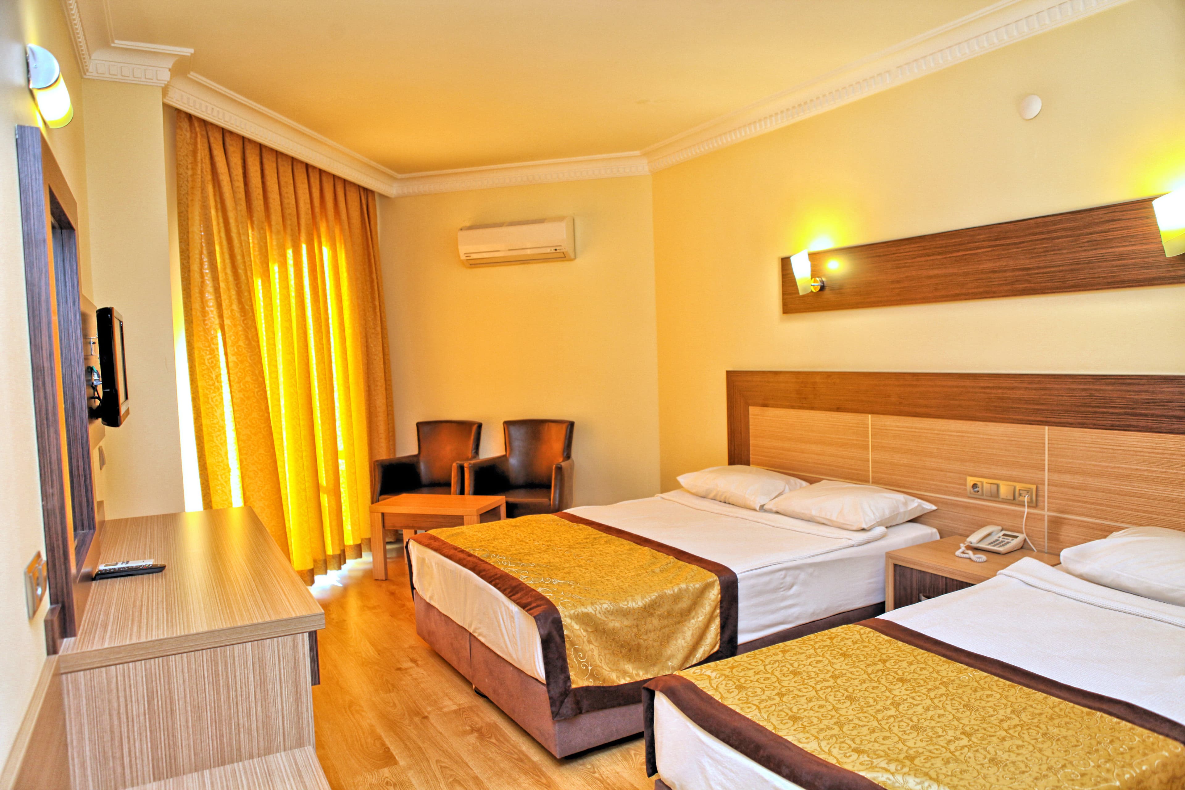 Caretta Beach Hotel Ansicht 5