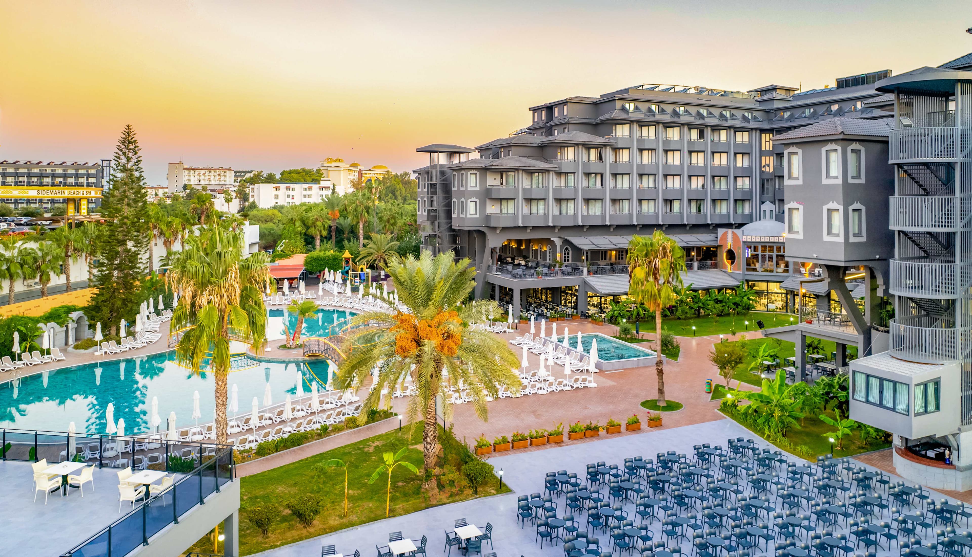 Nova Park Hotel