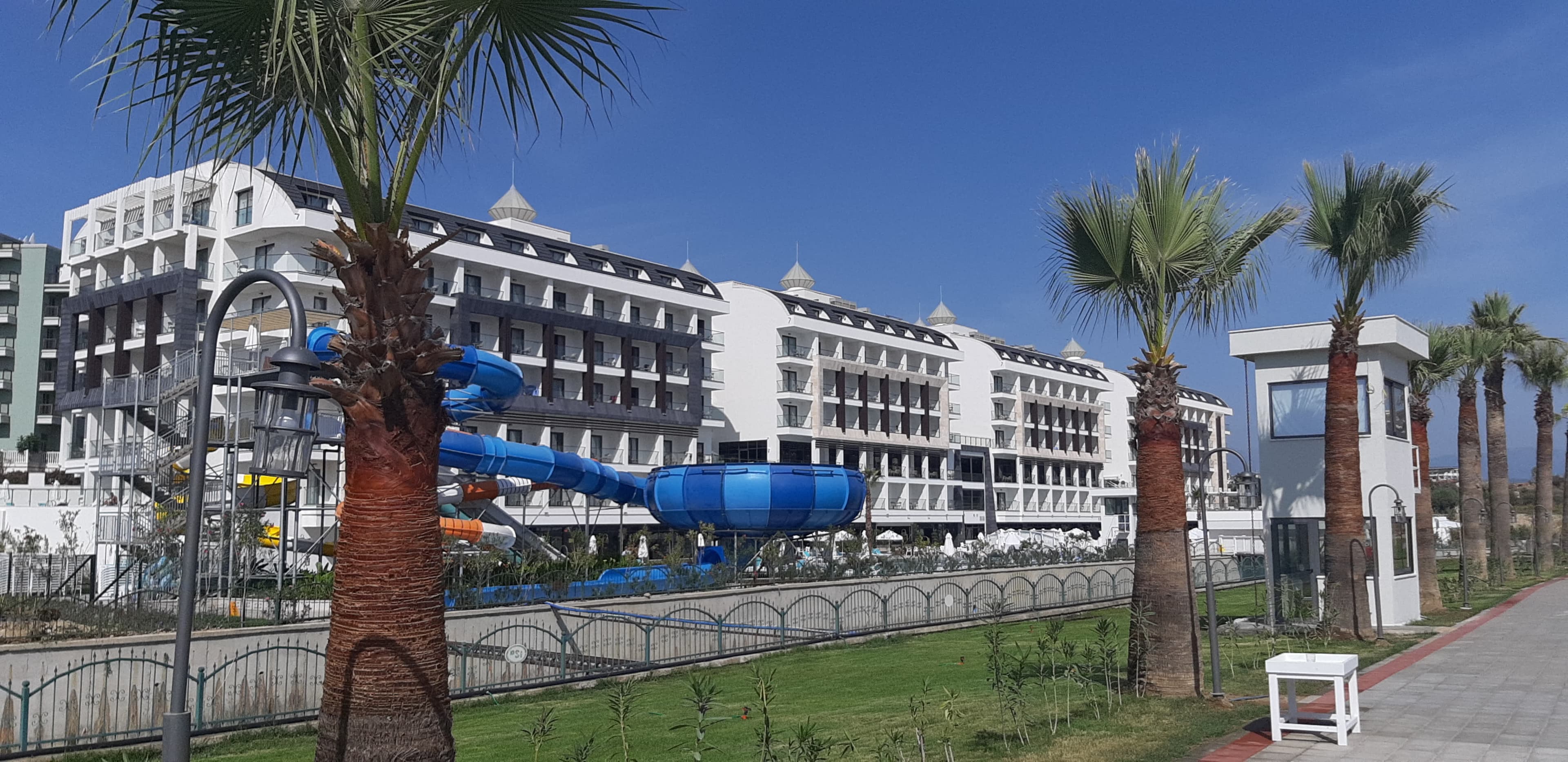 Diamond De Luxe Hotel & Spa