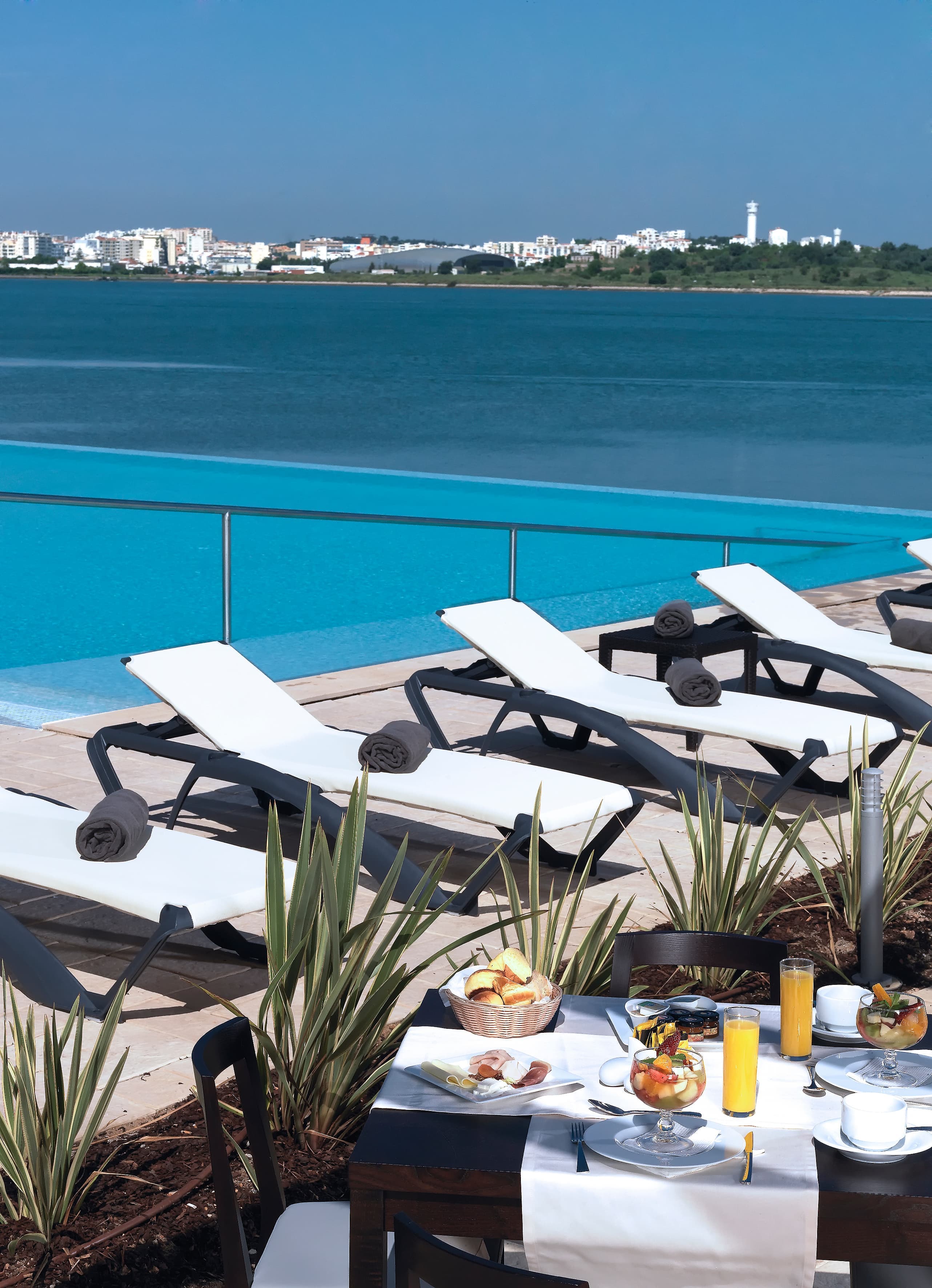 Água Hotels Riverside Ansicht 7
