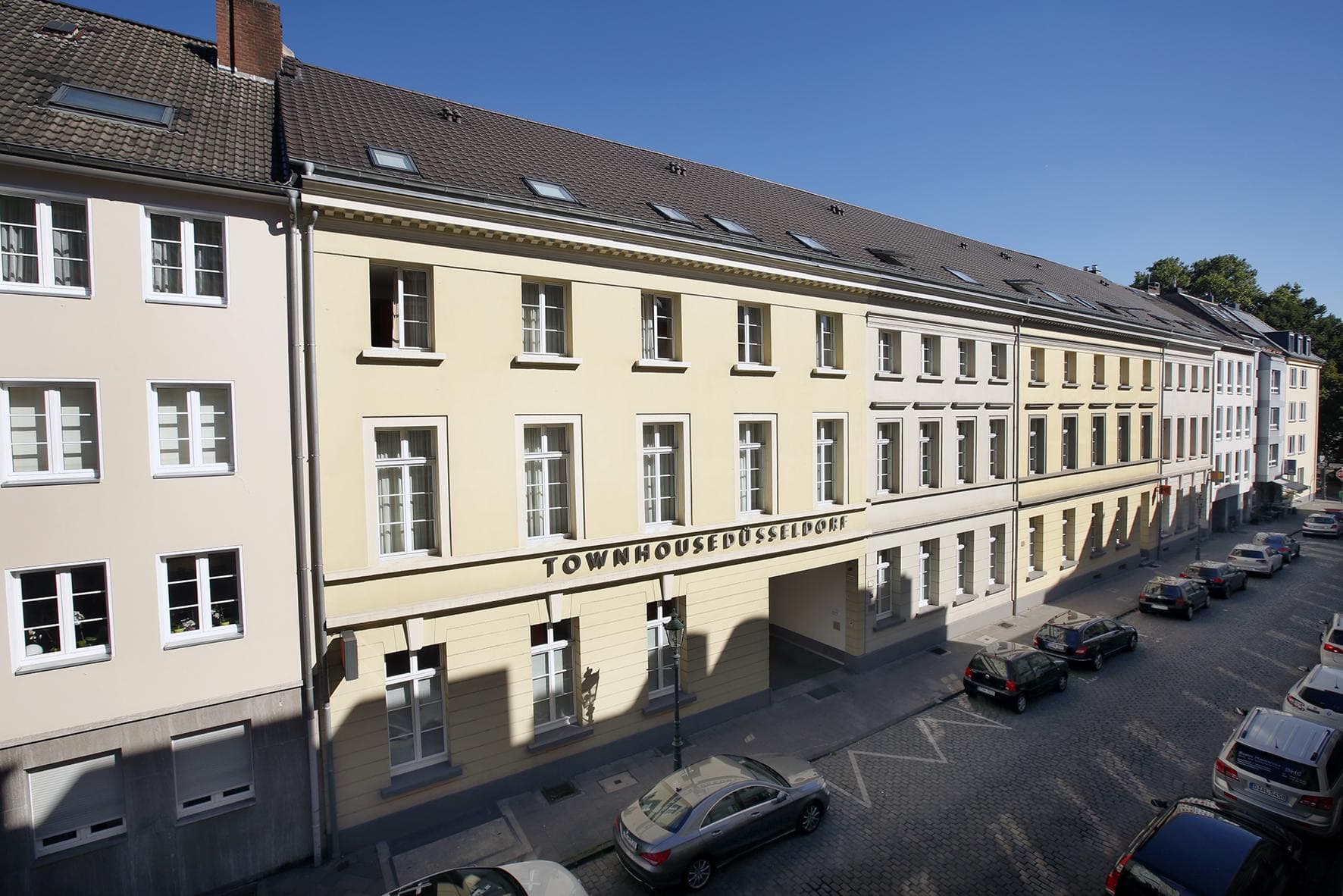 Townhouse Düsseldorf Ansicht 2