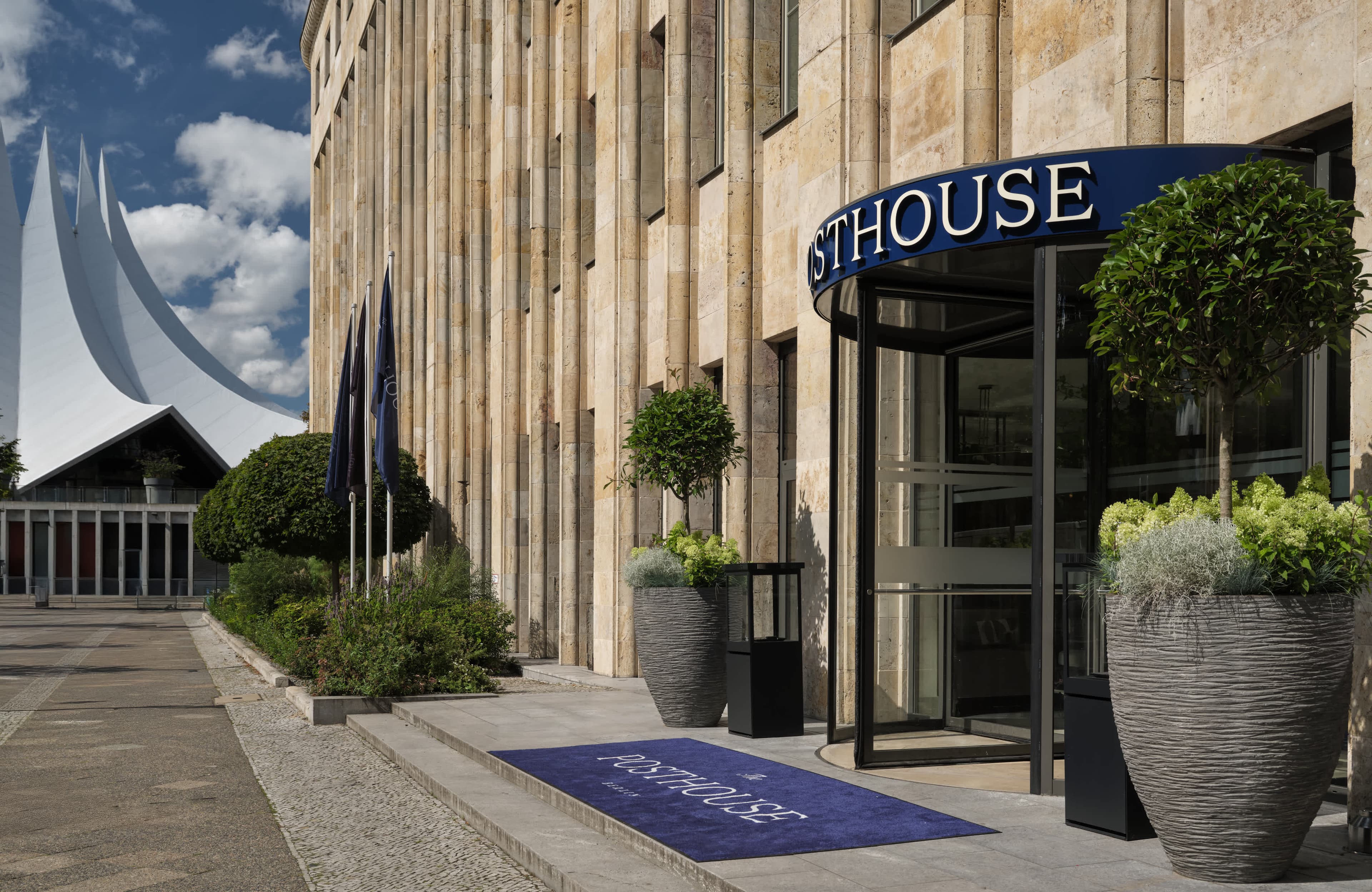The Posthouse Berlin – Leonardo Limited Edition Ansicht 2