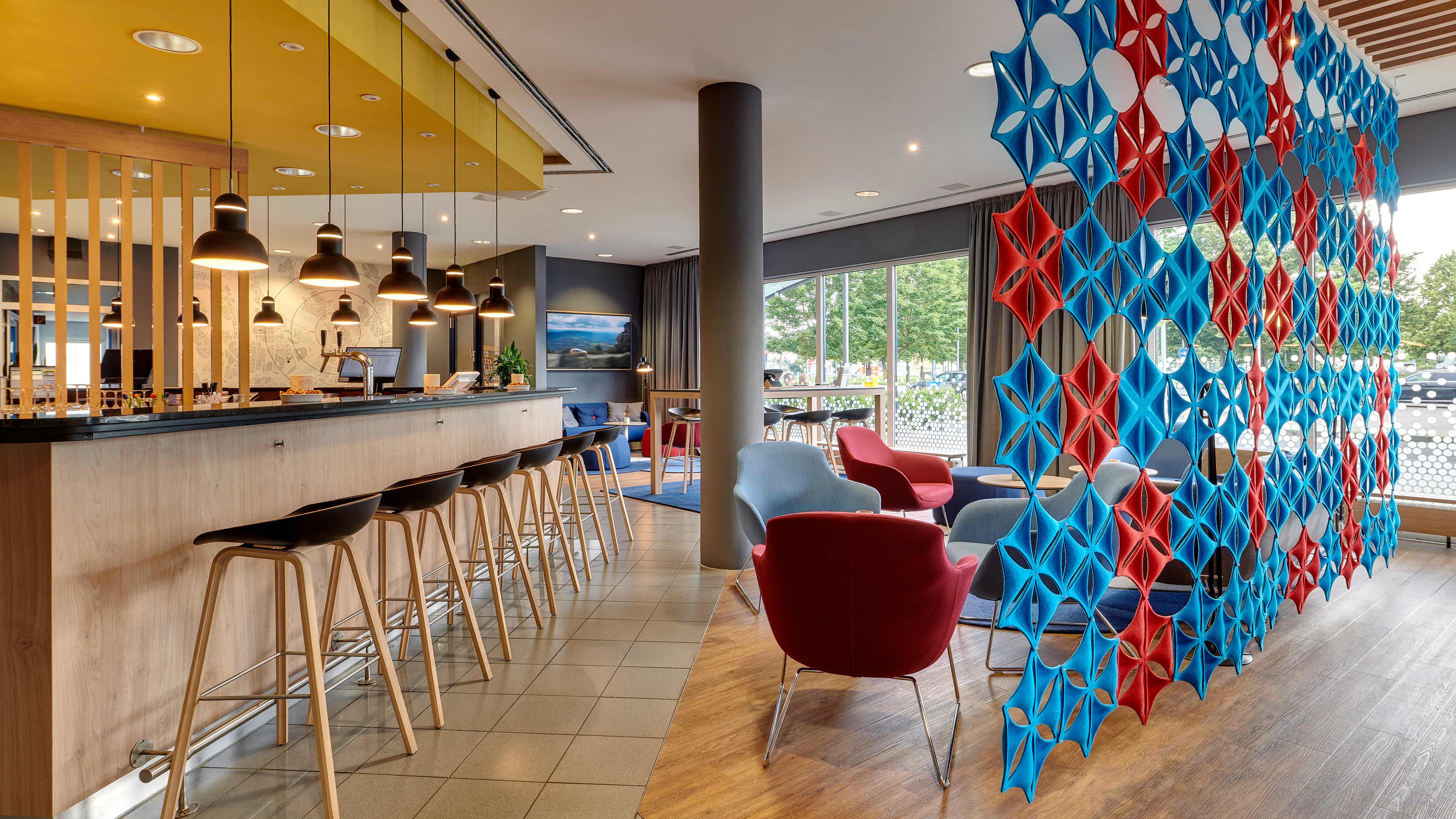 Holiday Inn Express Köln - Mülheim Ansicht 9
