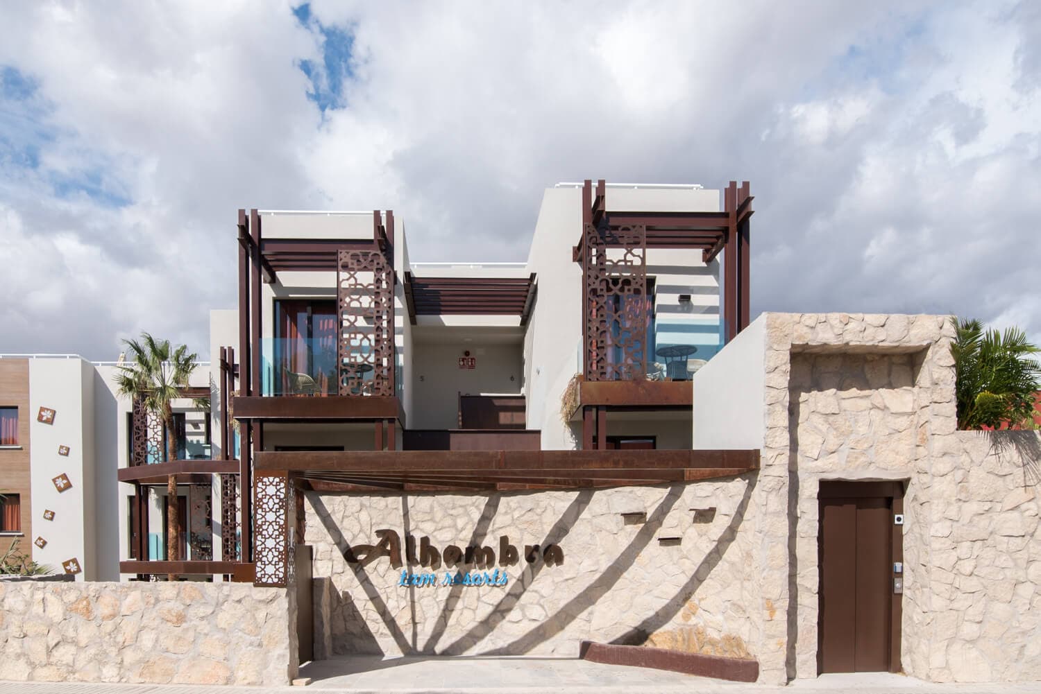 Alhambra Boutique Apartments by PMC Resorts Ansicht 2