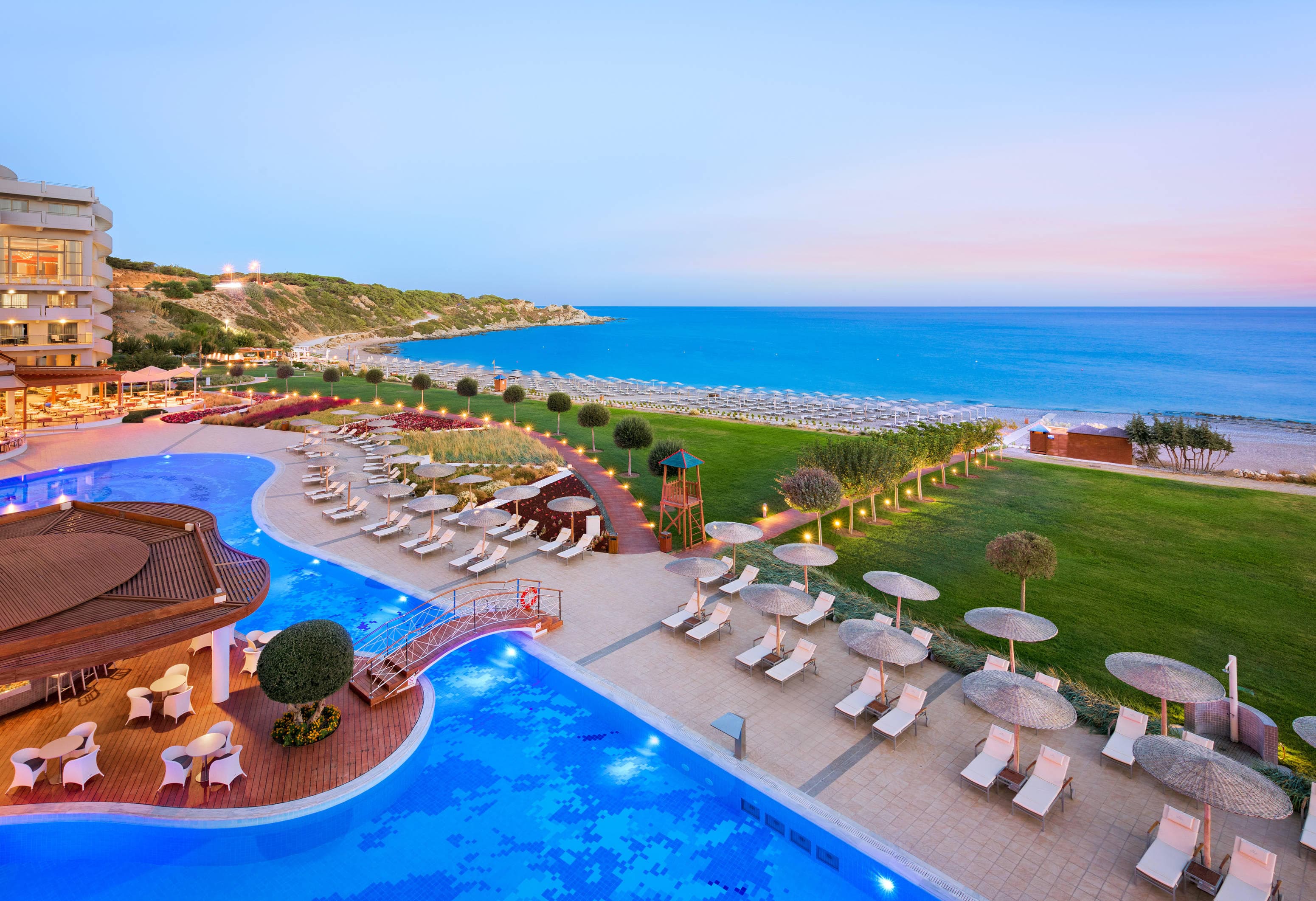Elysium Resort & Spa Hotel