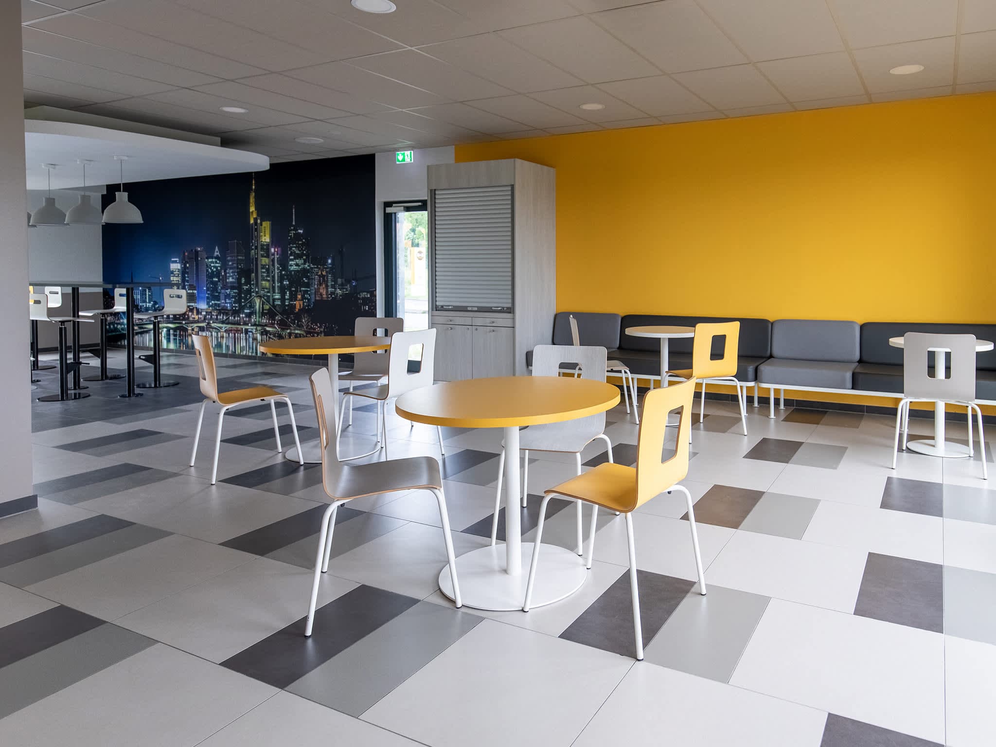 B&B Hotel Frankfurt-Airport Ansicht 9