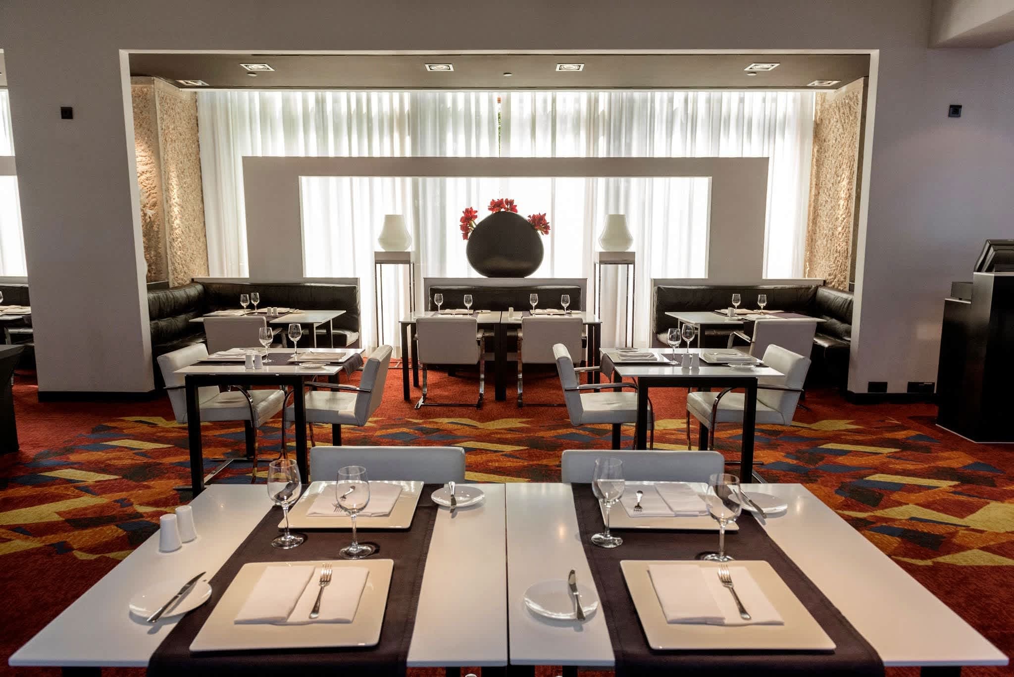 Hilton Madrid Airport Ansicht 7