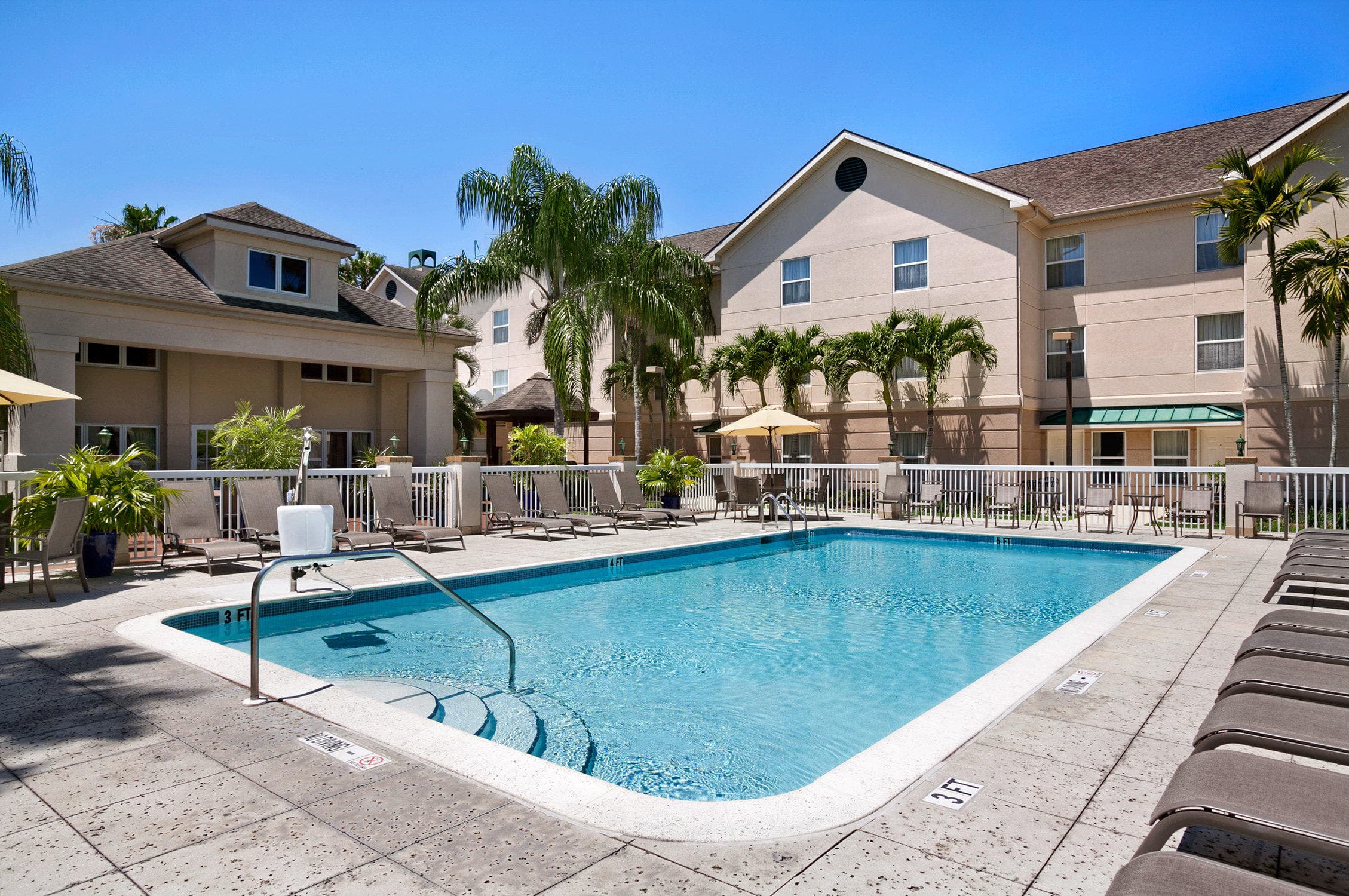 Hotel Homewood Suites by Hilton Fort Myers, FL Ansicht 7