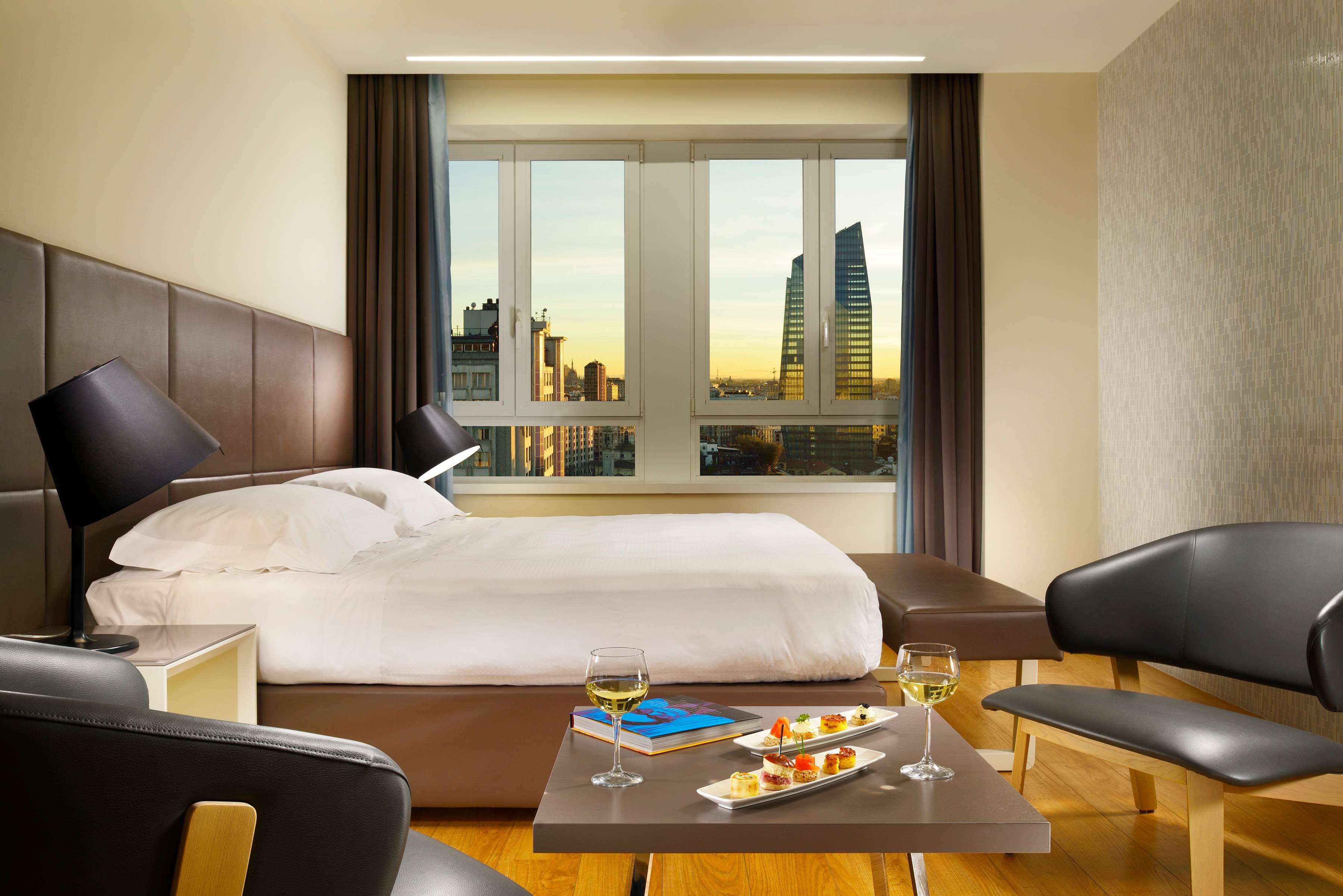 UNAHOTELS Century Milano Ansicht 4