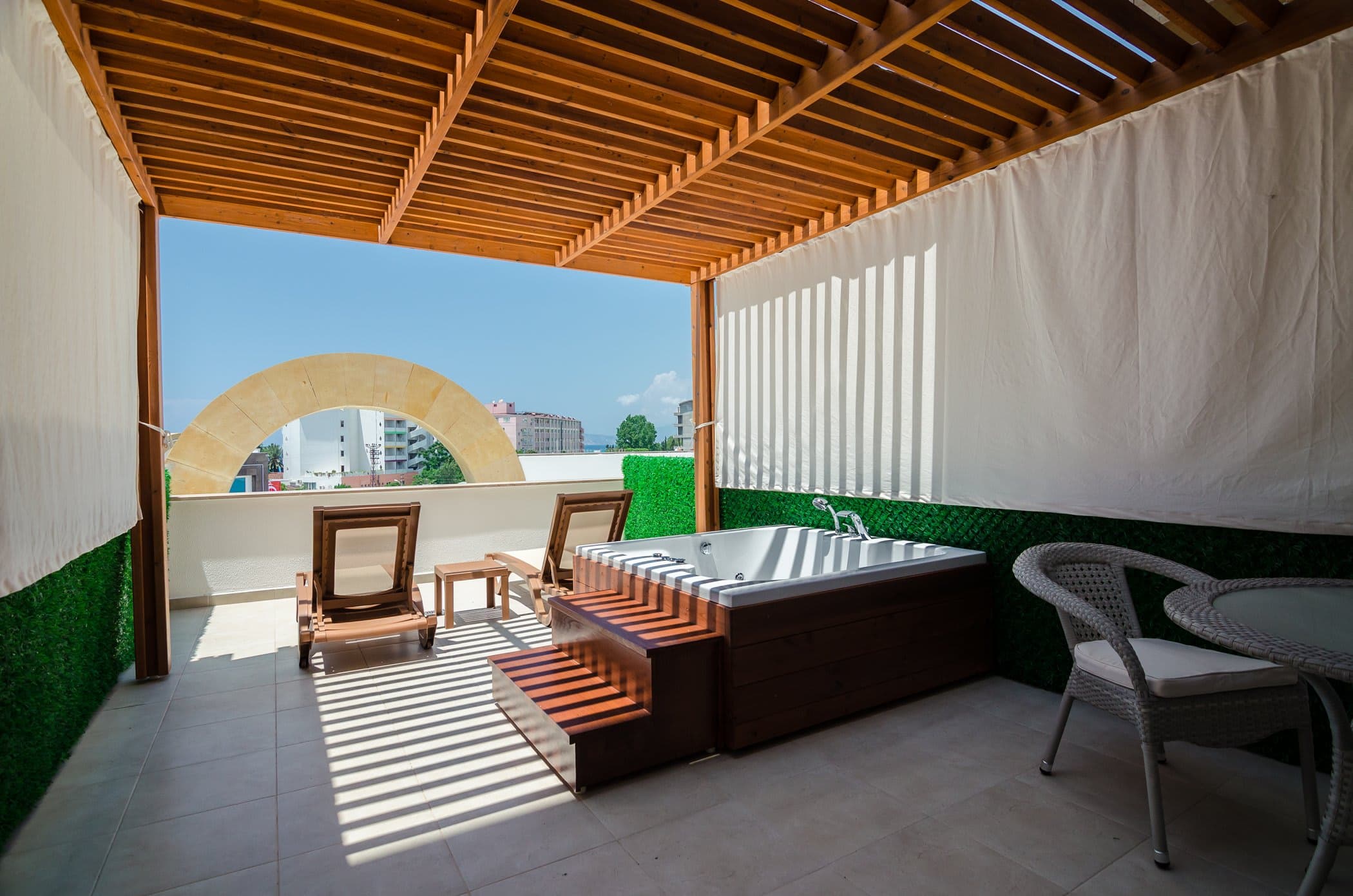 The Lumos Deluxe Resort Hotel Ansicht 10