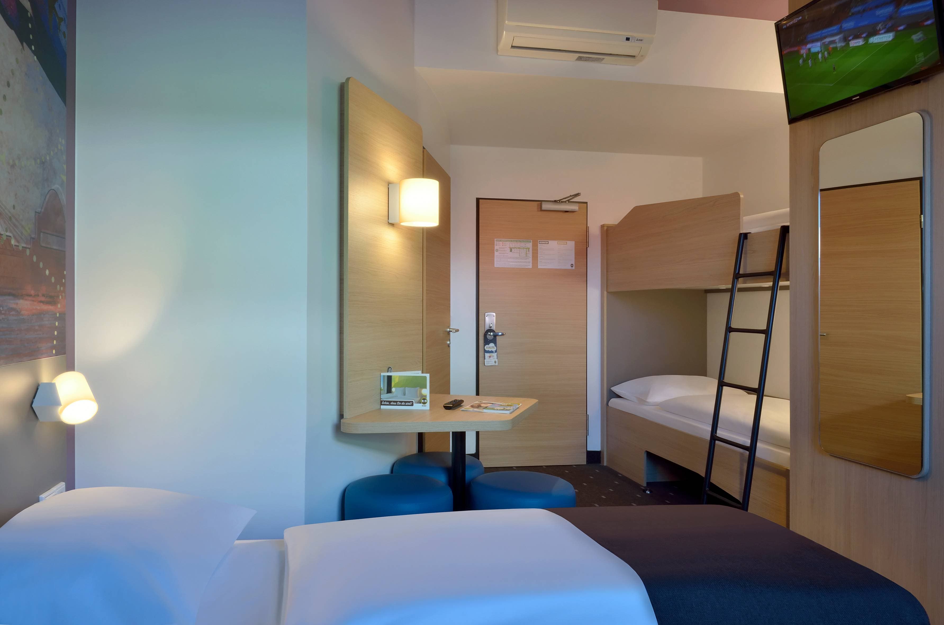 B&B Hotel Düsseldorf-Airport Ansicht 7