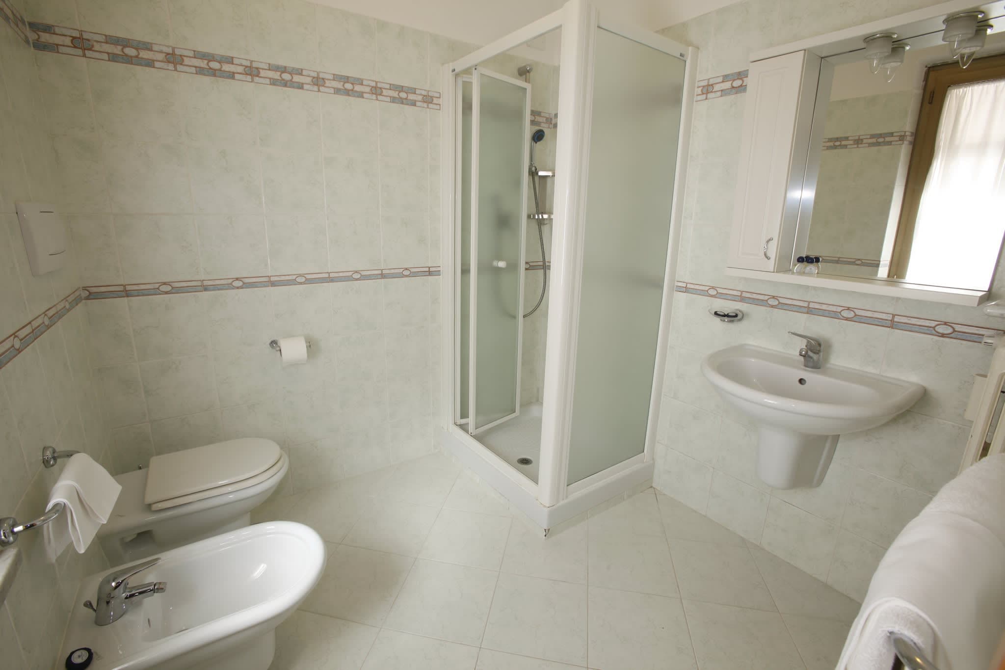 Hotel Adriatic Ansicht 7
