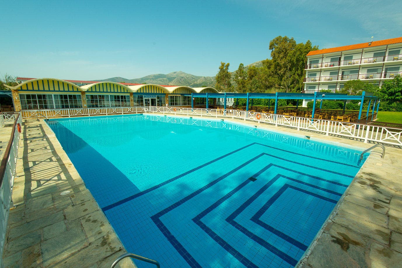 Golden Coast Hotel & Bungalows Ansicht 8