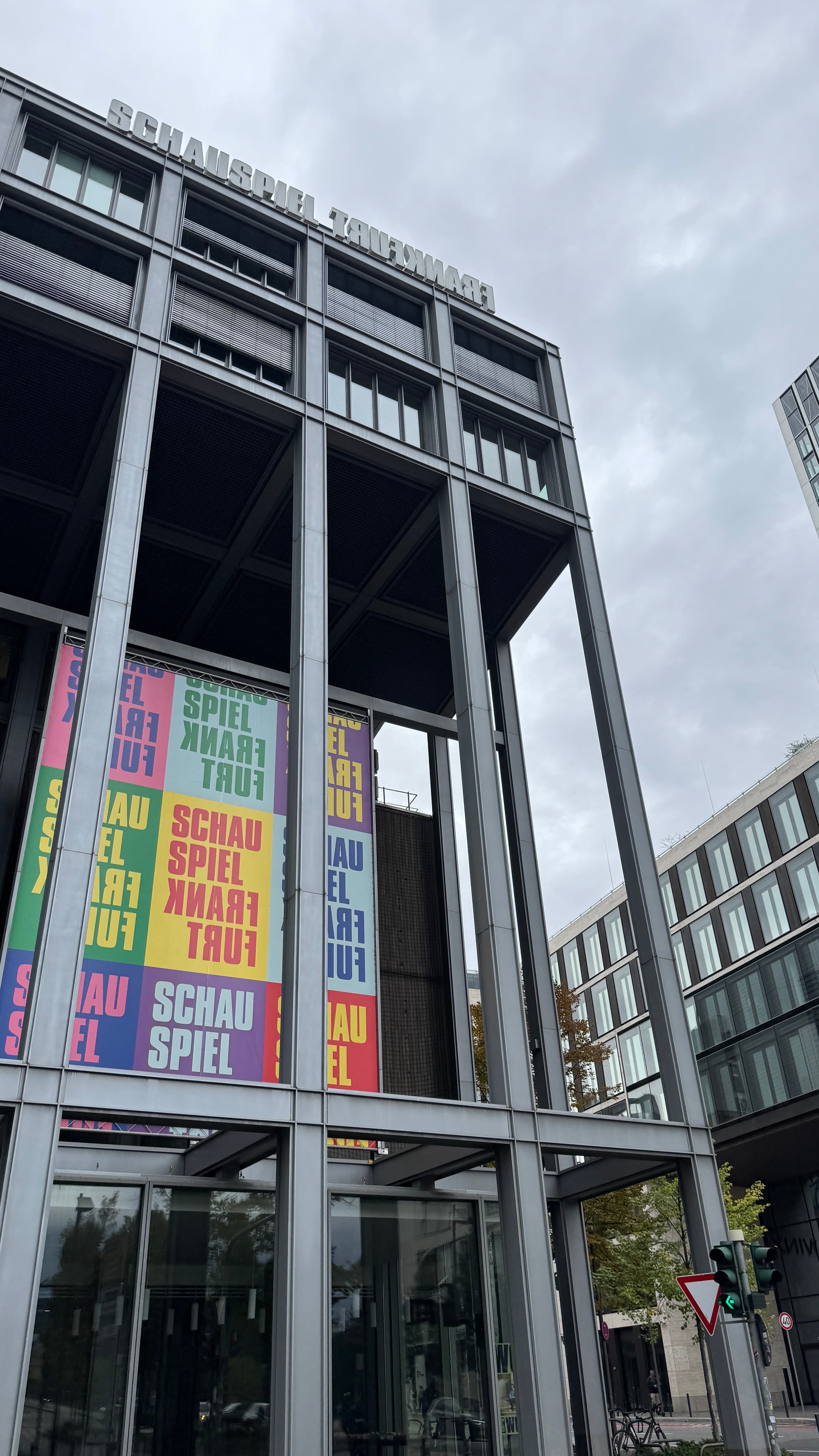 Scandic Frankfurt Museumsufer Ansicht 2