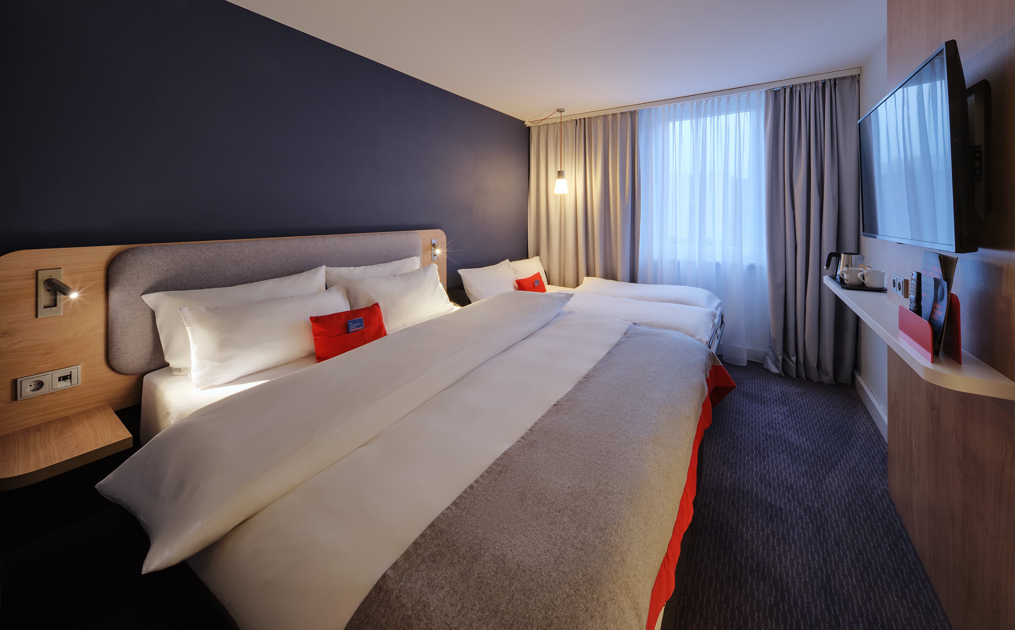 Holiday Inn Express Frankfurt - Airport Ansicht 6