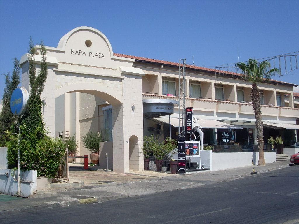 Napa Plaza Hotel - Adults only Ansicht 2