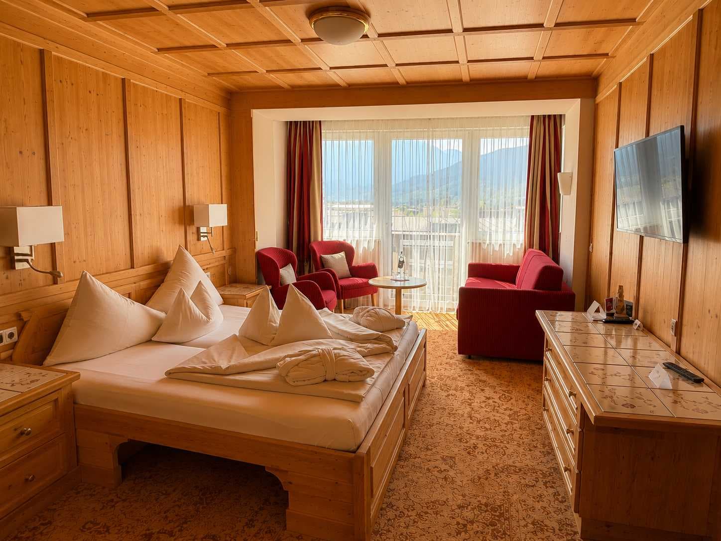 Hotel Latini Ansicht 4