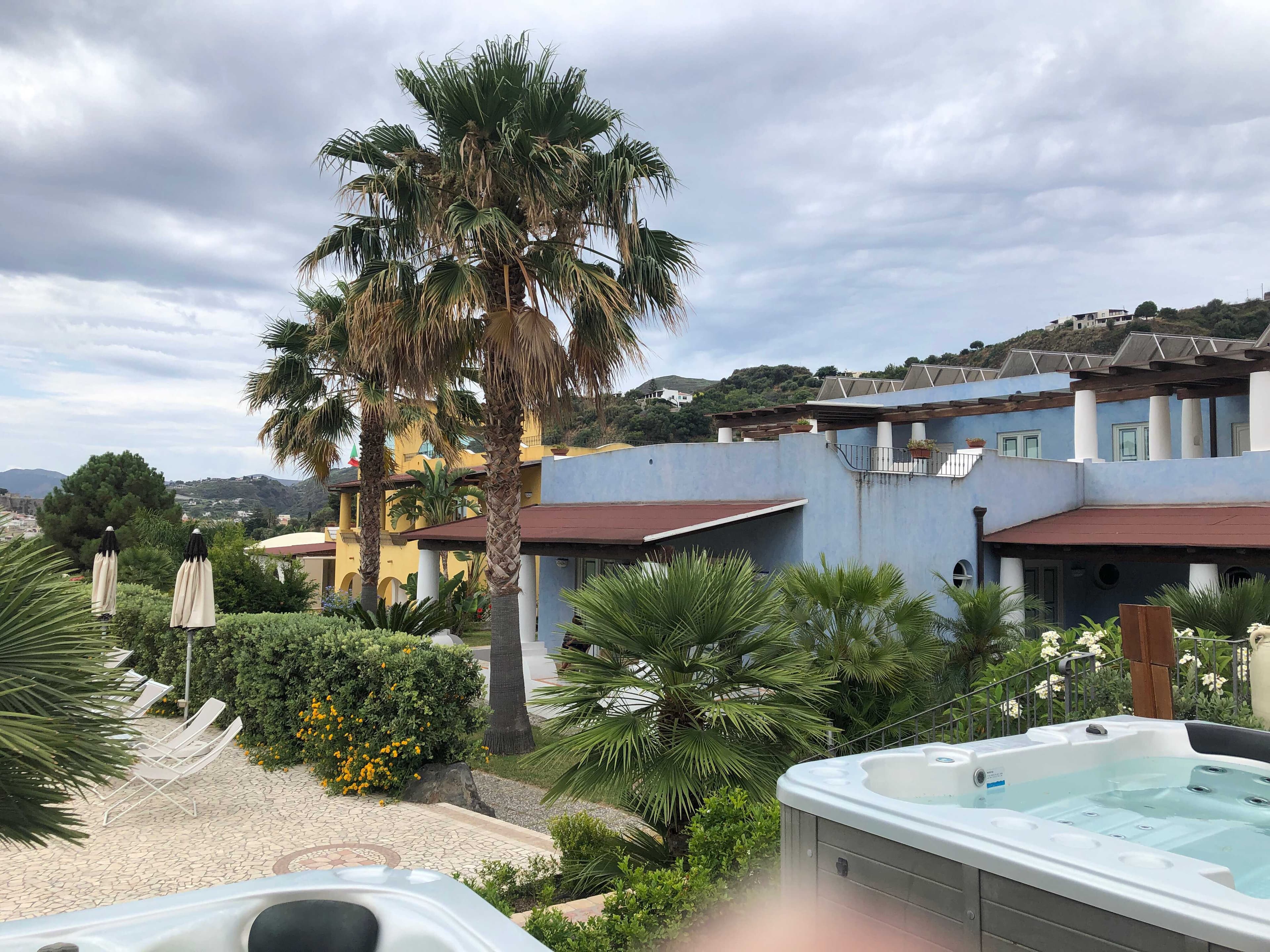 Hotel Bougainville