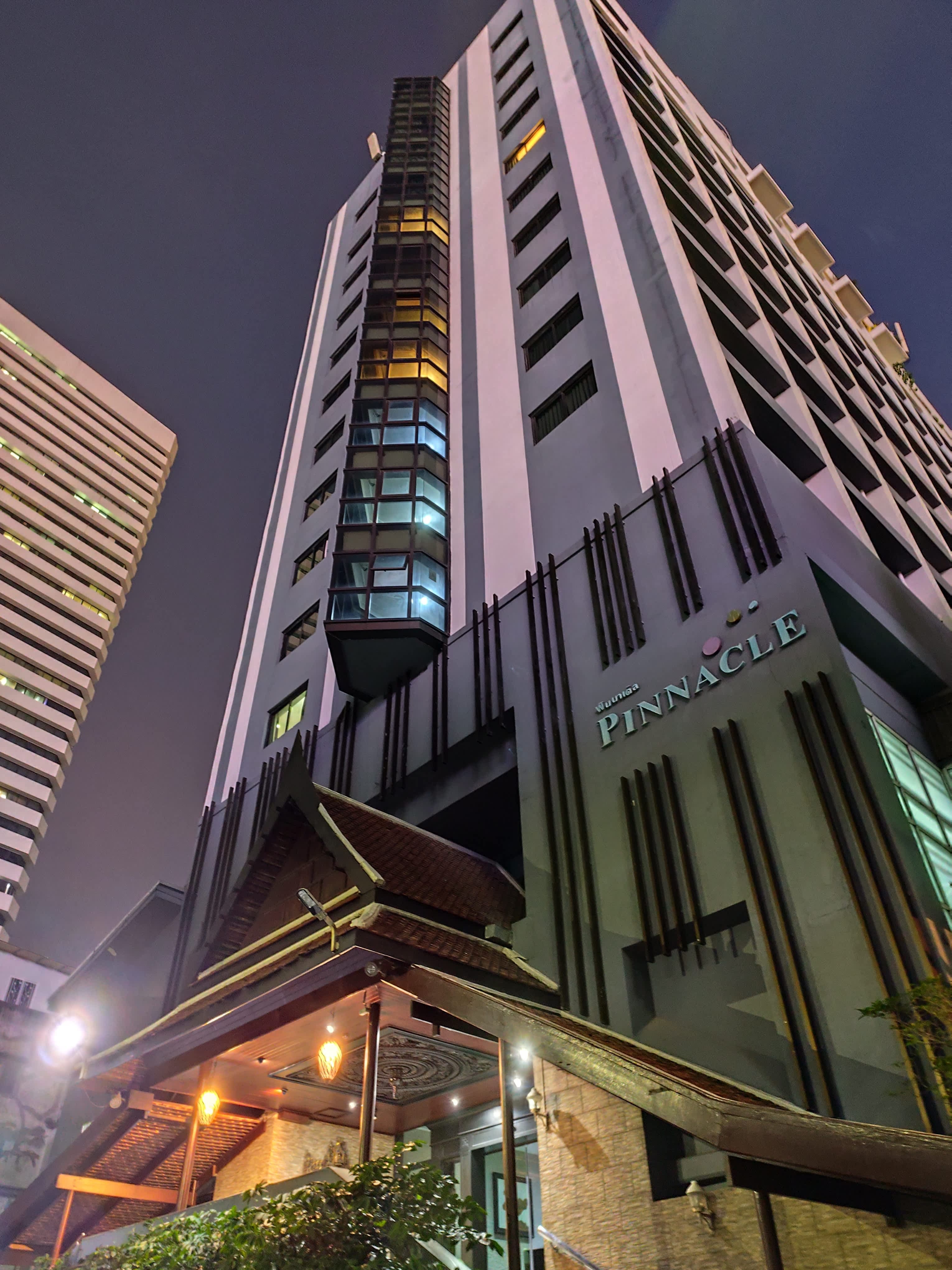 Pinnacle Lumpinee Park Hotel Ansicht 3