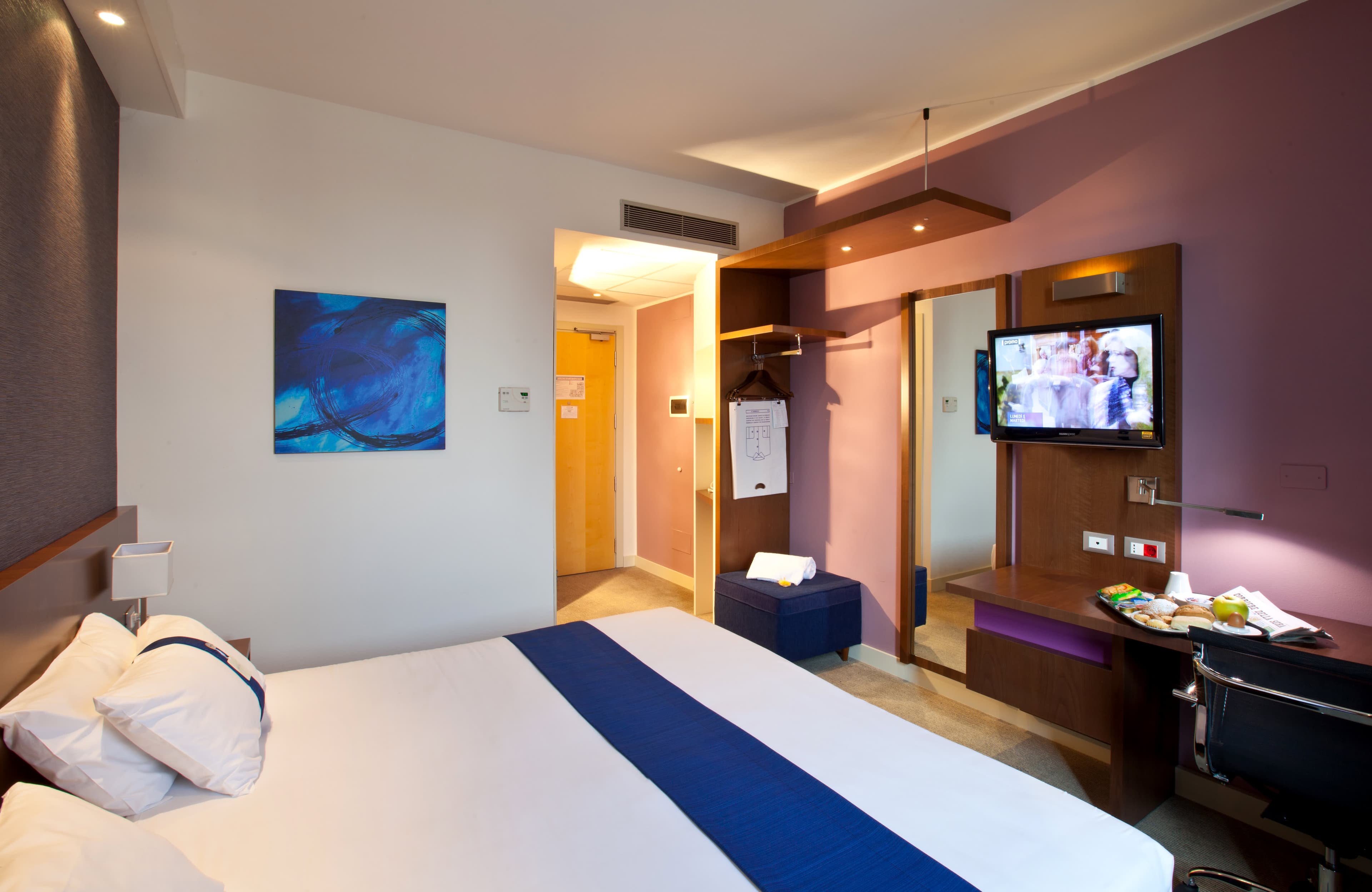 Hotel Holiday Inn Express Reggio Emilia Ansicht 5