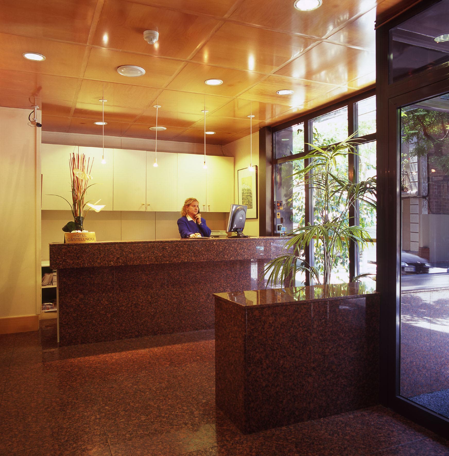 Hotel Catalonia Castellnou Ansicht 7