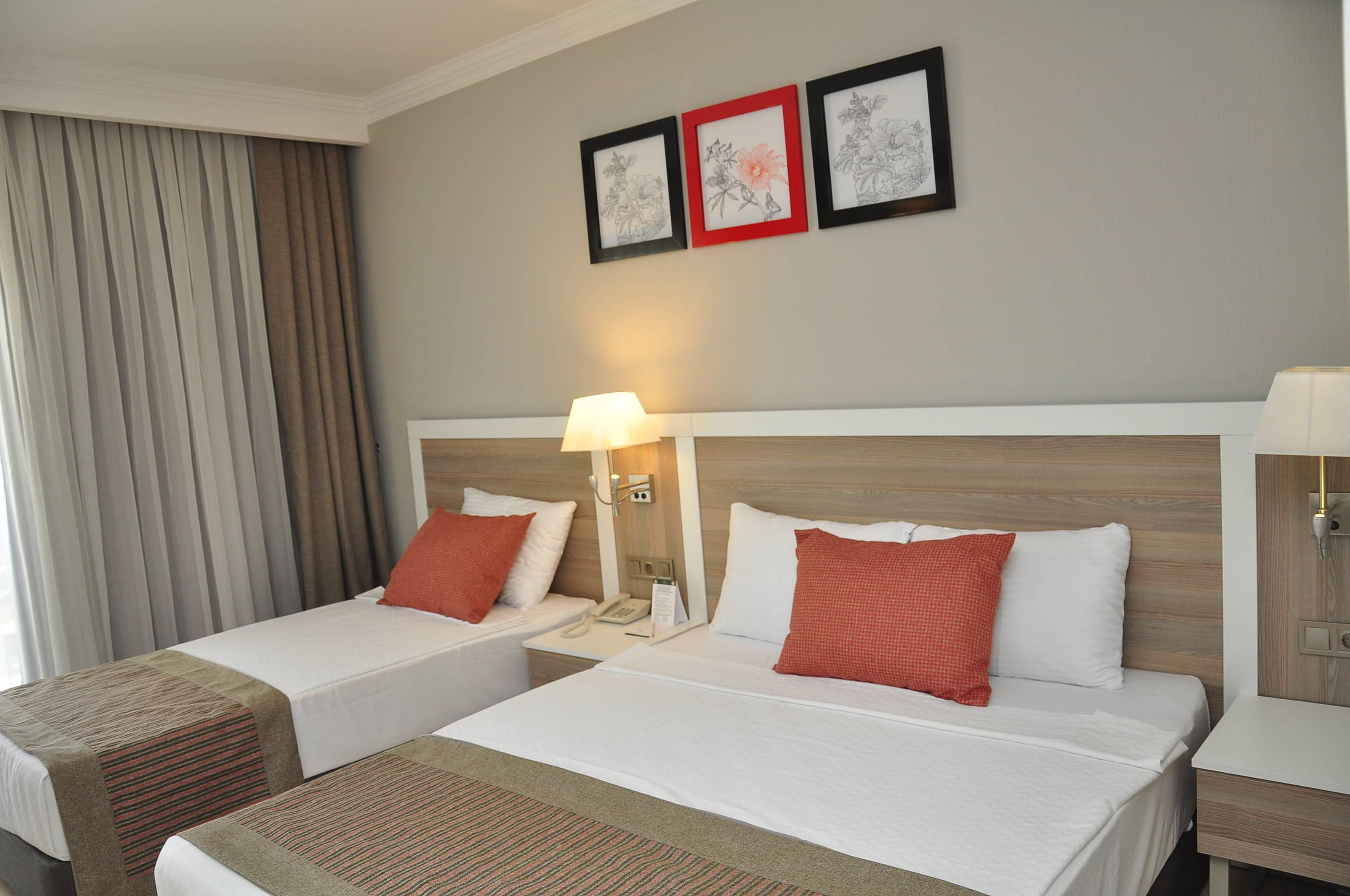LRS Port River Hotel & Spa Ansicht 5