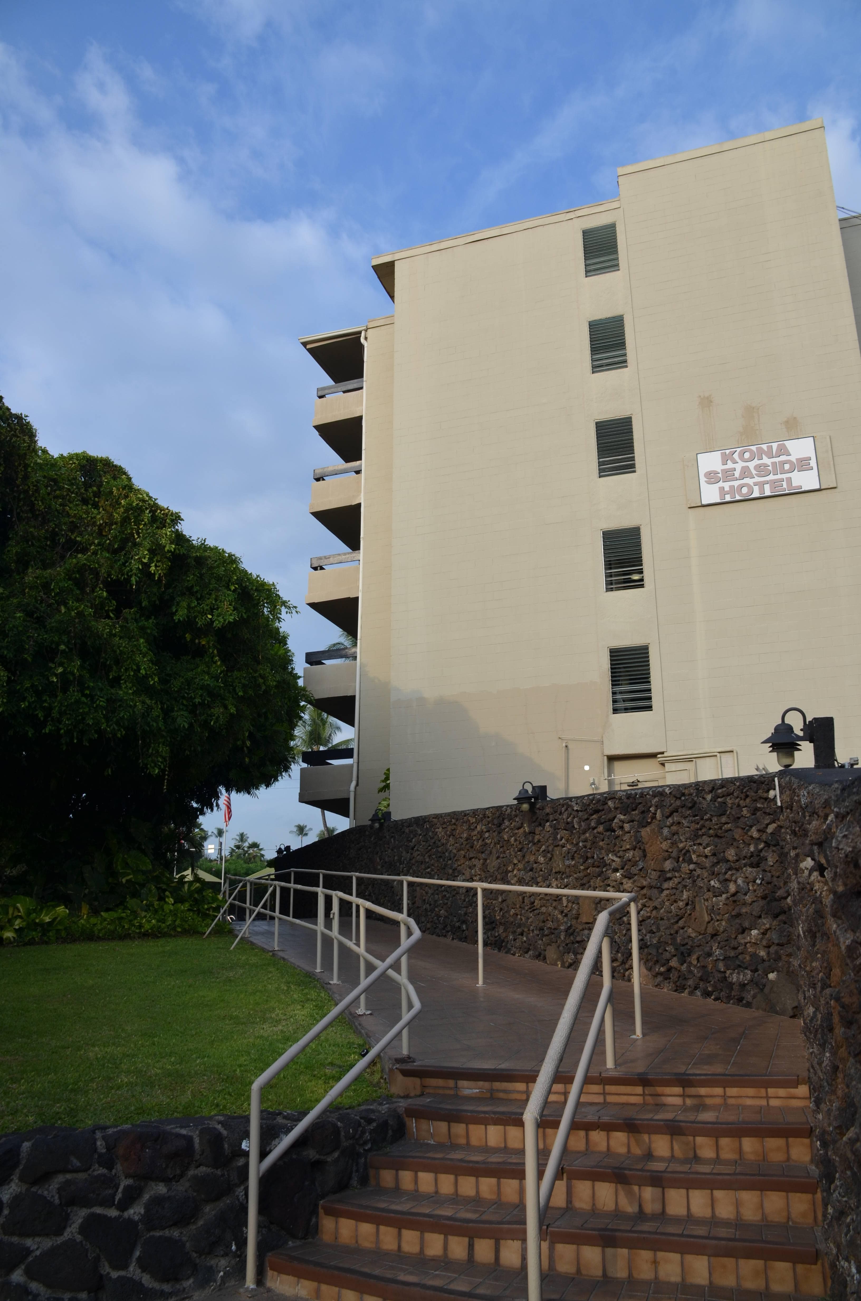 Hotel Kona Seaside
