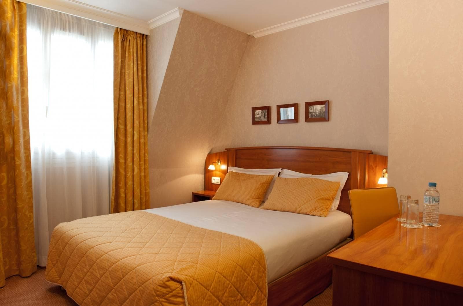 Hotel Elysees Opera Ansicht 4