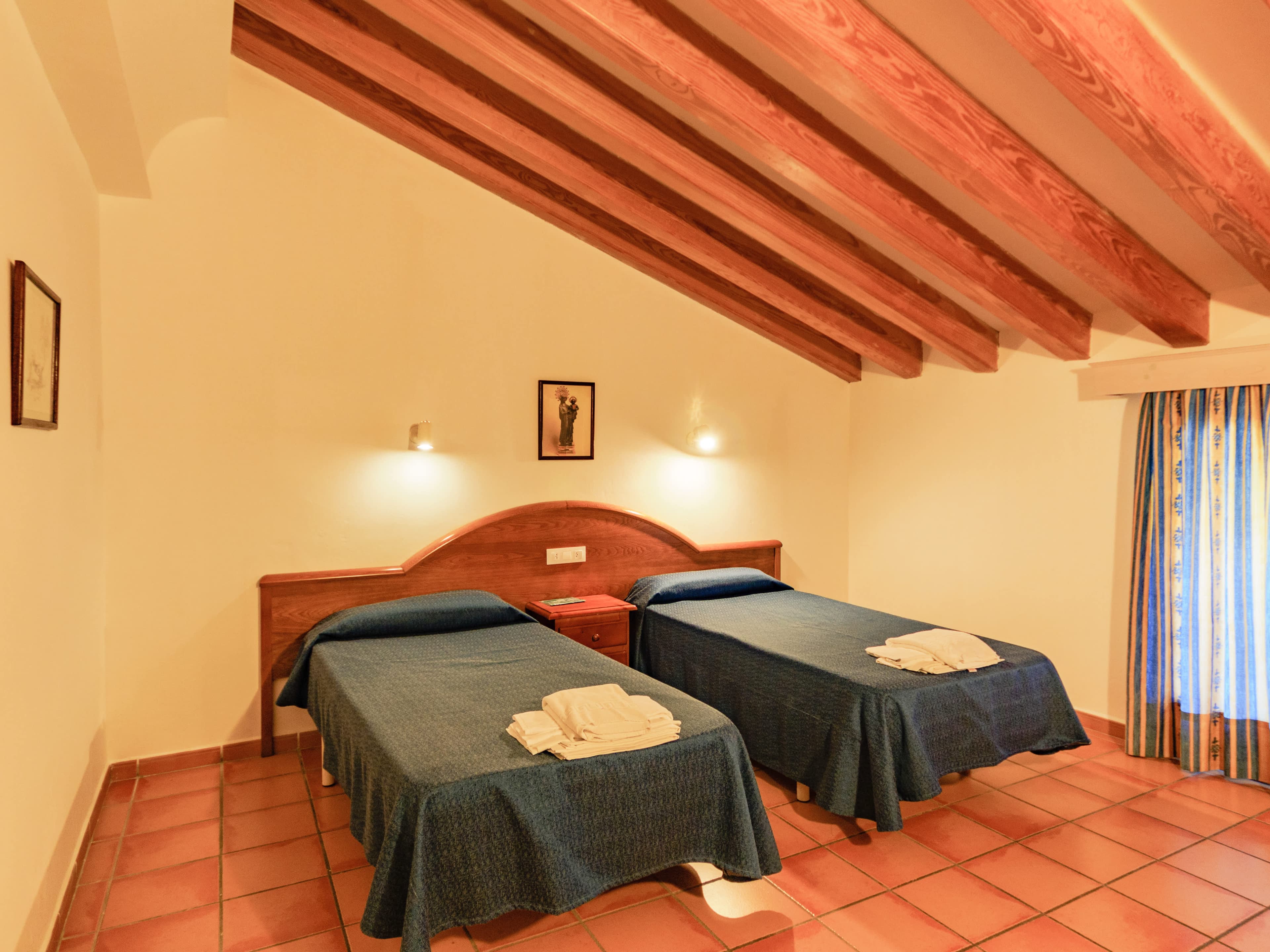 Guesthouse Santuari de Lluc Ansicht 4