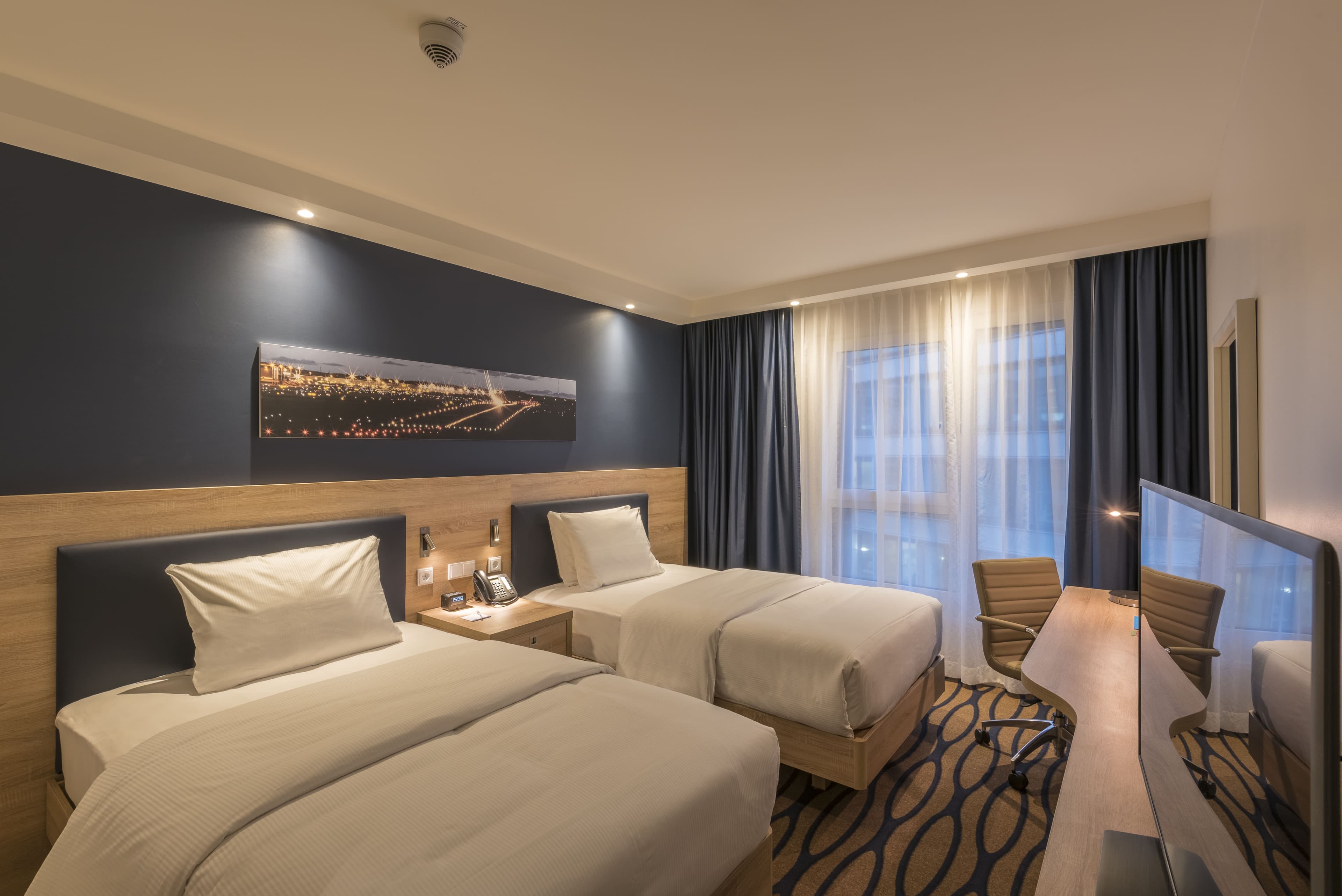 Hampton By Hilton Frankfurt Airport Ansicht 7