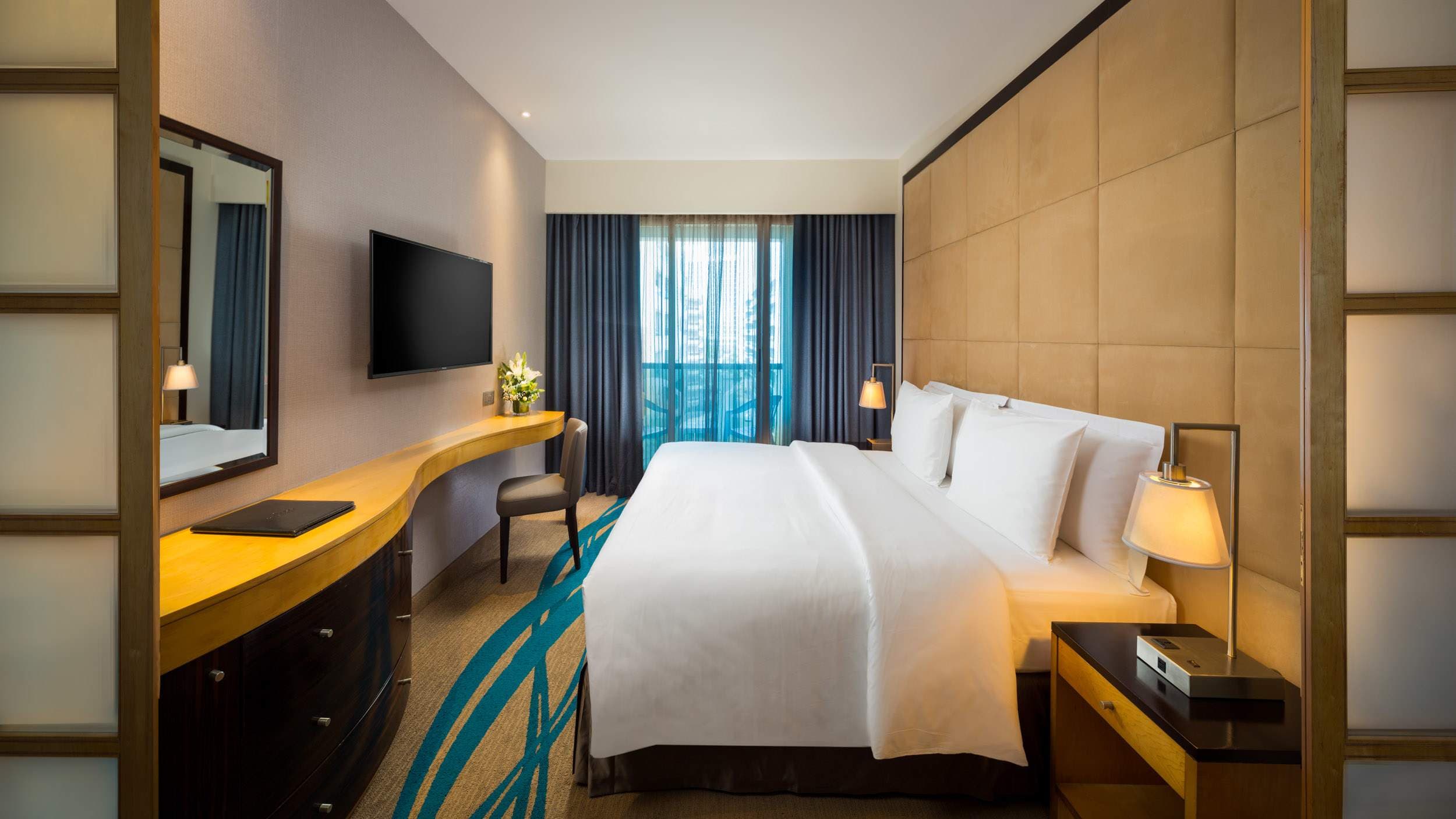 Savoy Suites Hotel Apartments