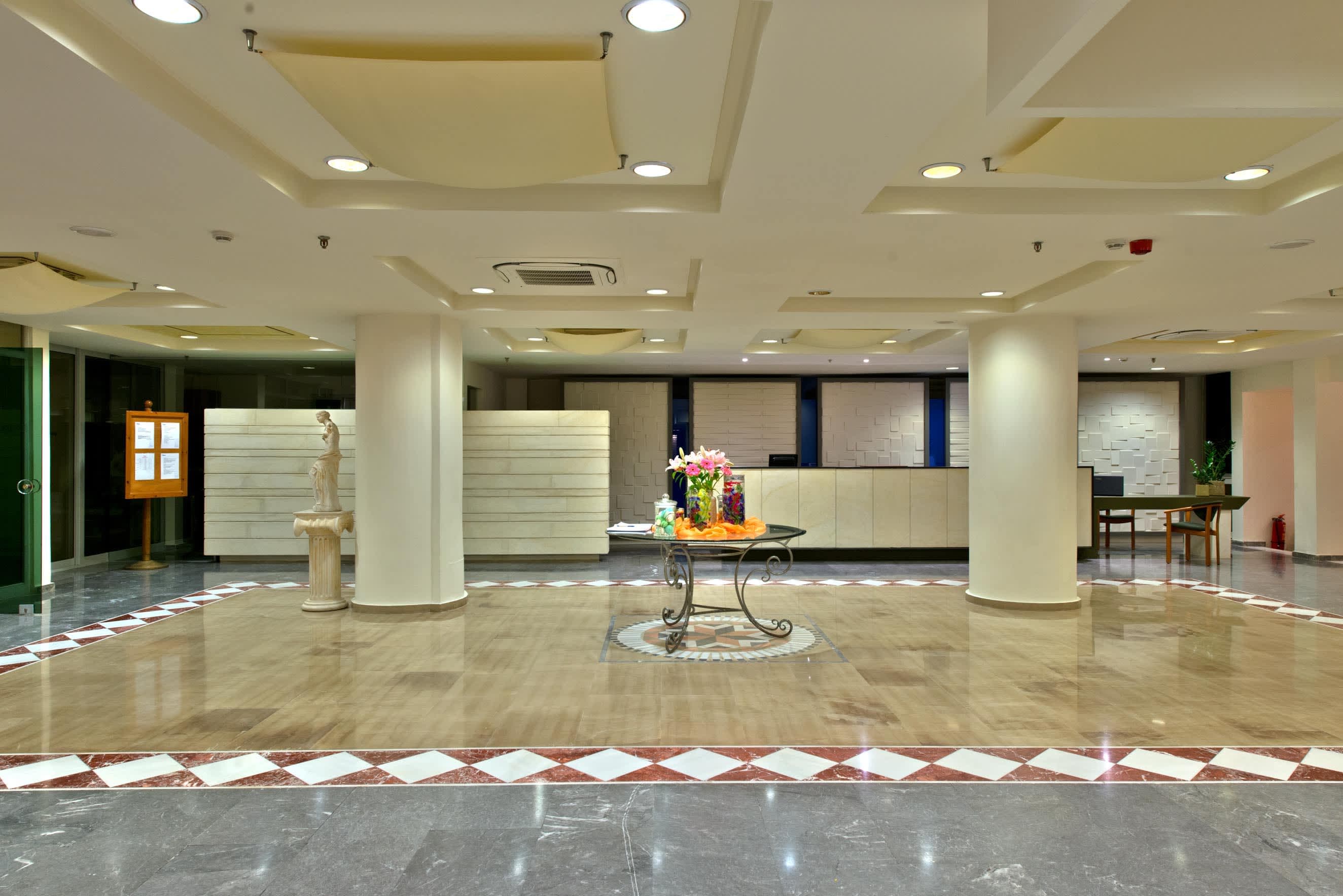Hotel Minos Ansicht 10