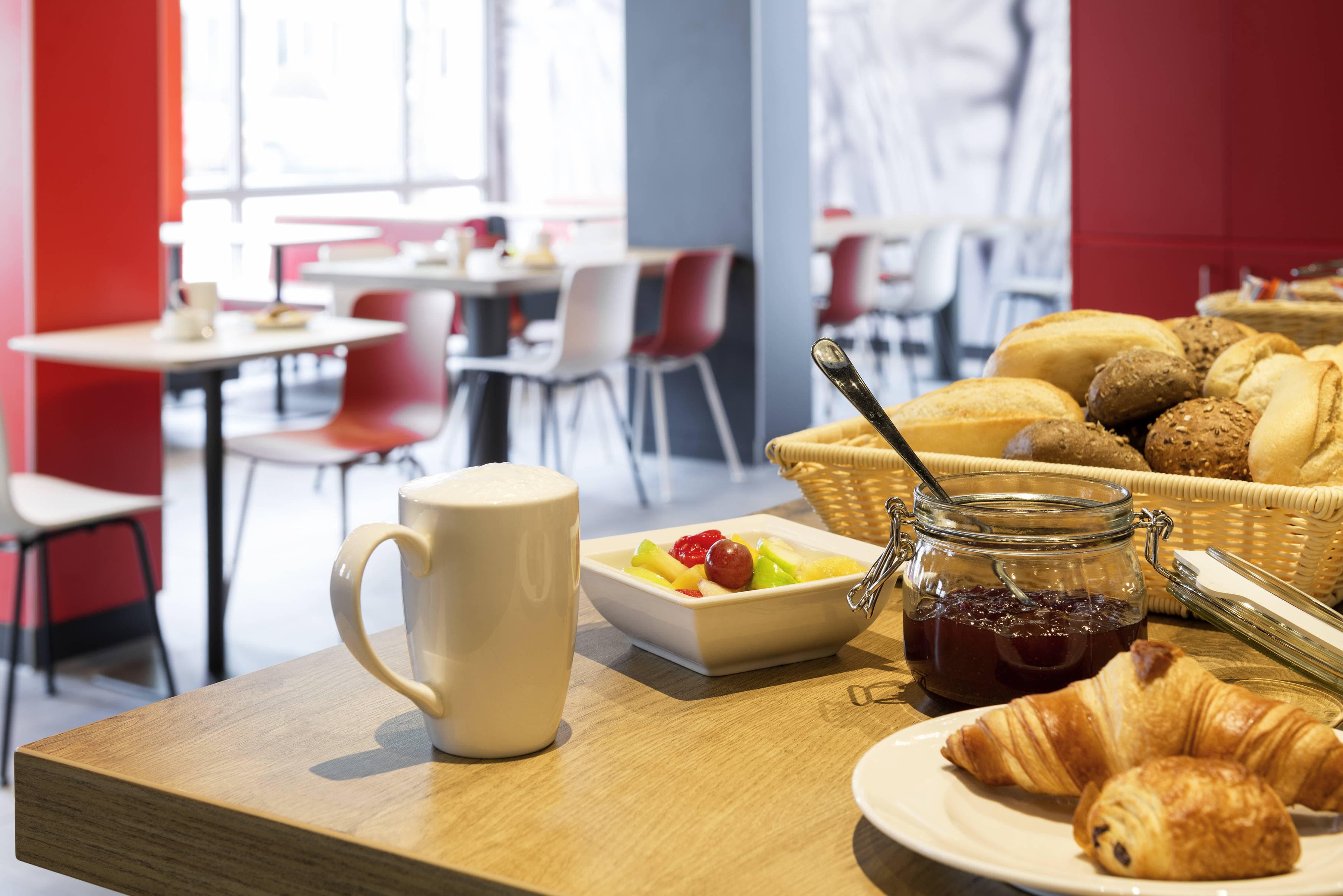 Hotel Ibis München Garching Ansicht 5