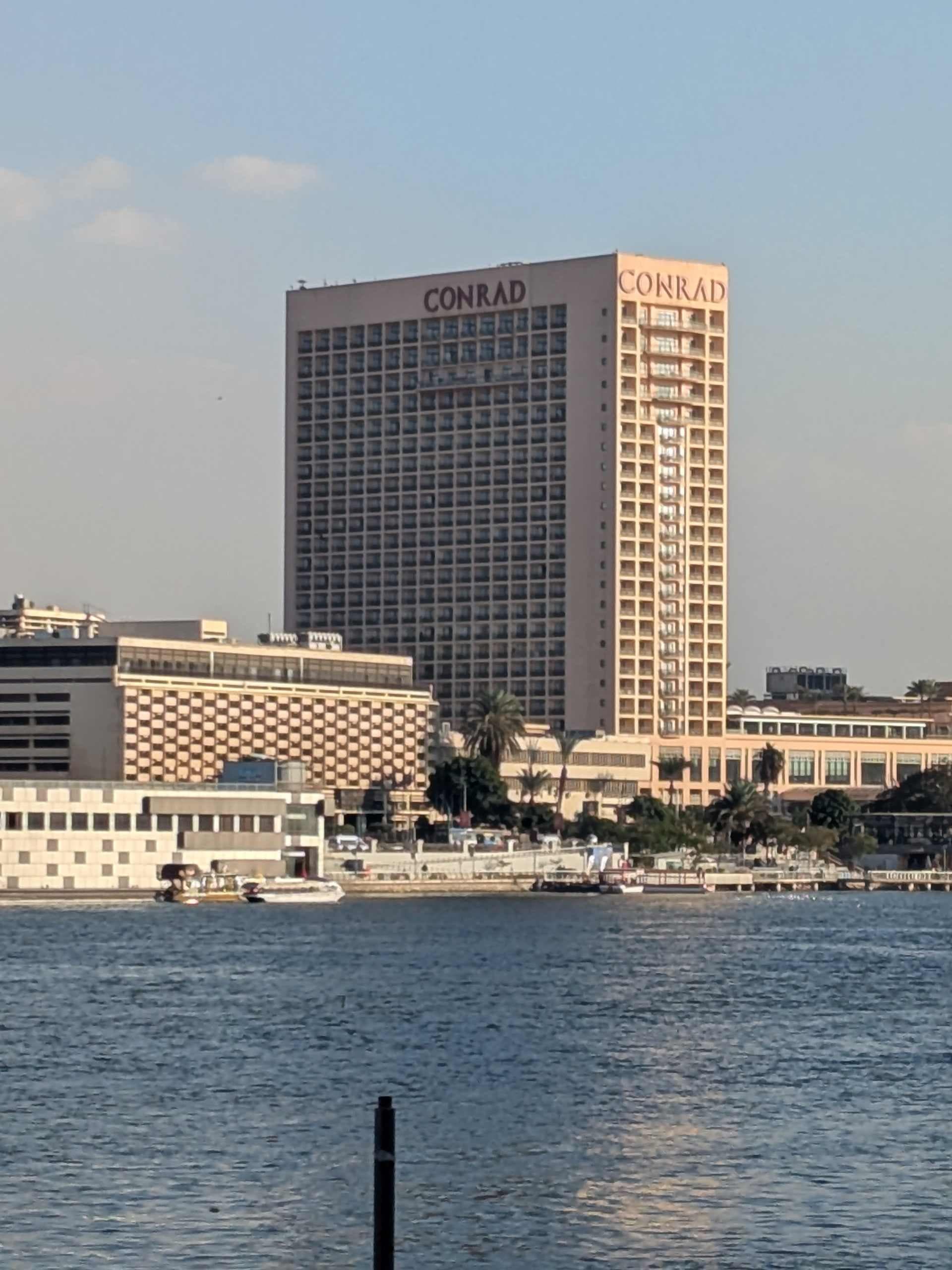 Conrad Cairo Ansicht 3