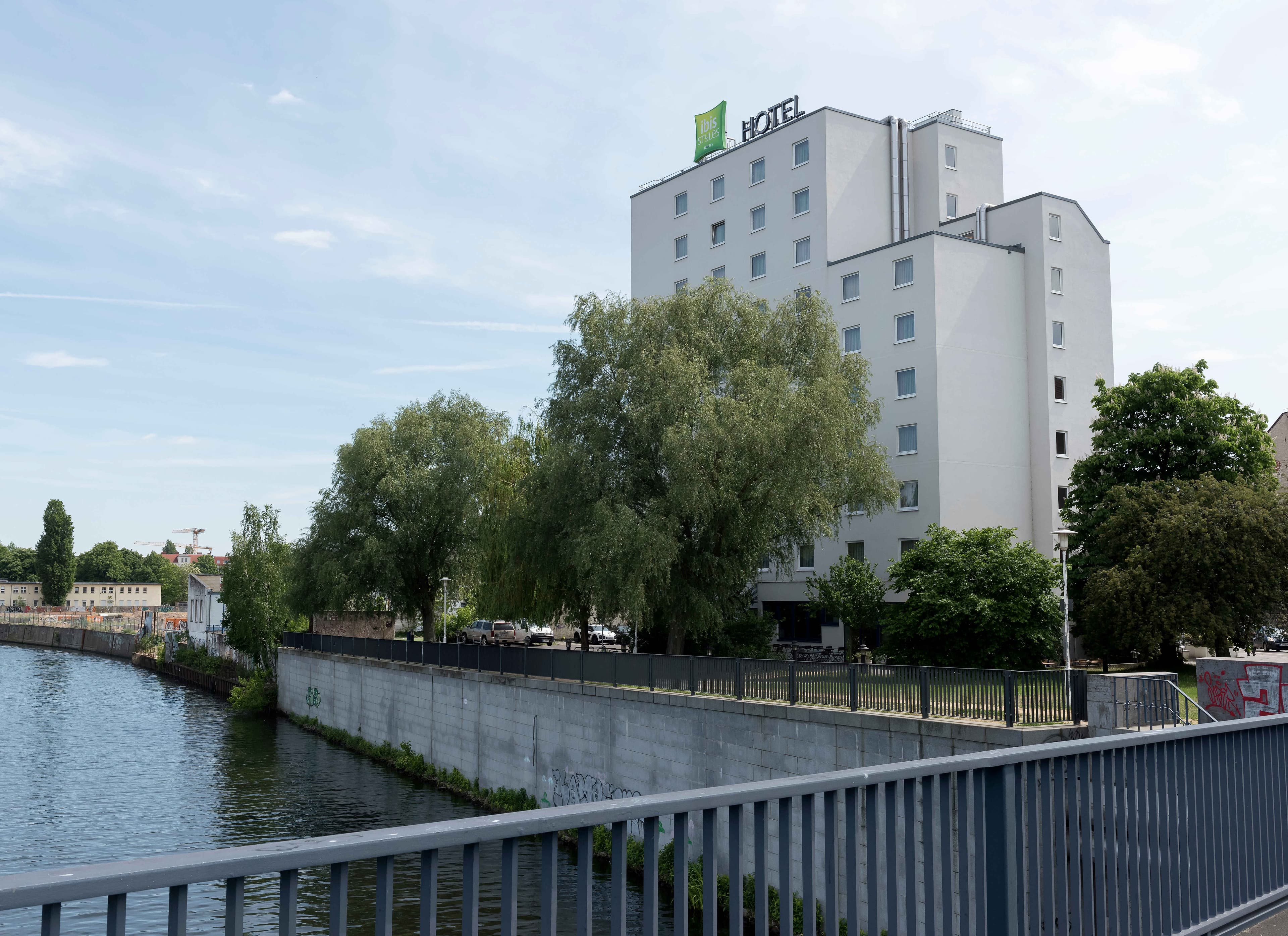ibis Styles Berlin Treptow Ansicht 3