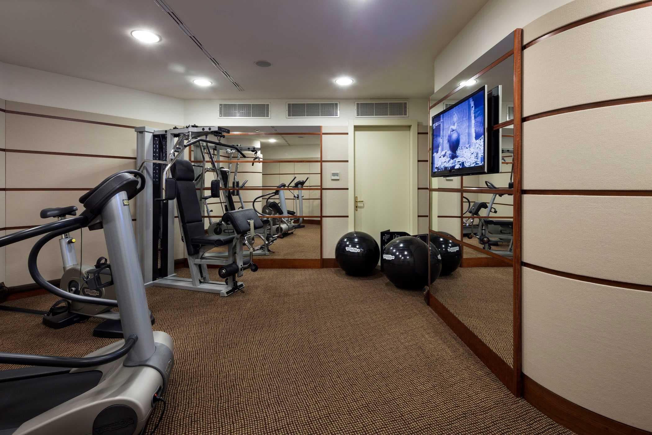 UNAHOTELS Cusani Milano Ansicht 7